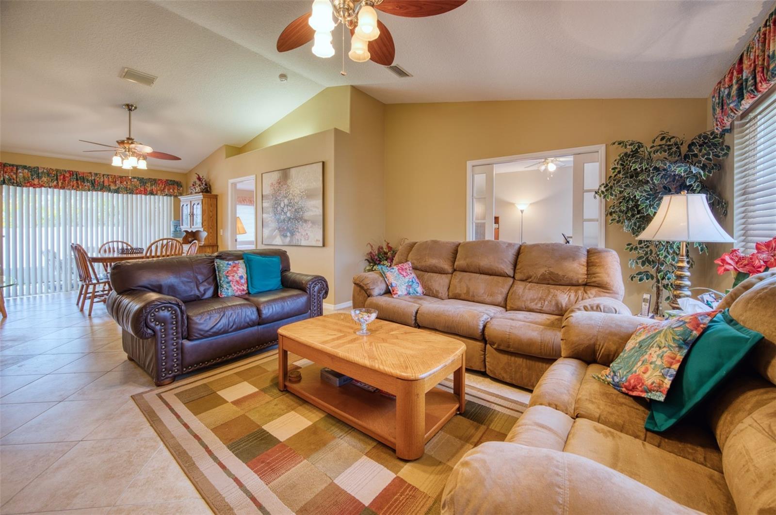 541 FALKLAND RD, VENICE, FL, 34293