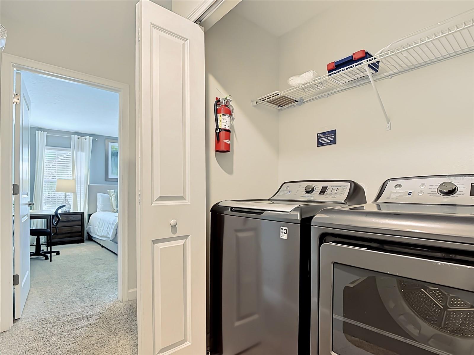 9077 DOGLEG DR, DAVENPORT, FL, 33896