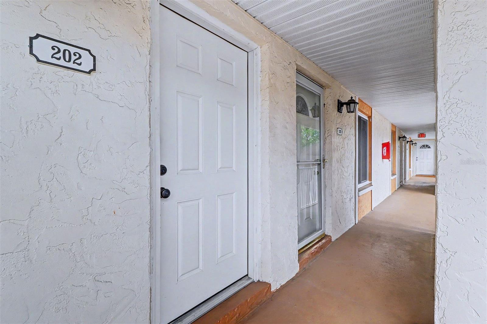 592 100TH AVE N #202, ST PETERSBURG, FL, 33702