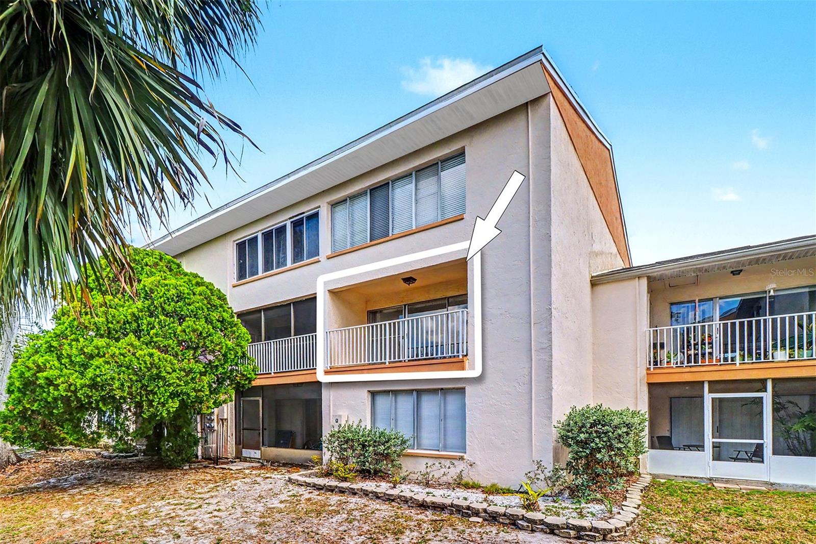 592 100TH AVE N #202, ST PETERSBURG, FL, 33702