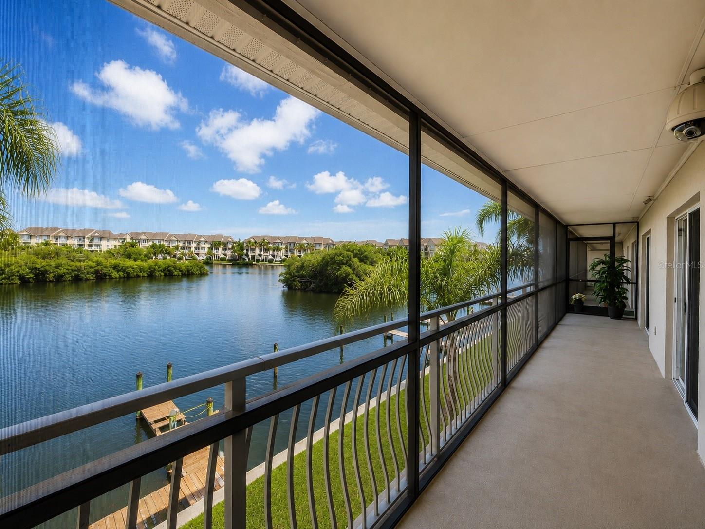 8804 BAY POINTE DR #204, TAMPA, FL, 33615