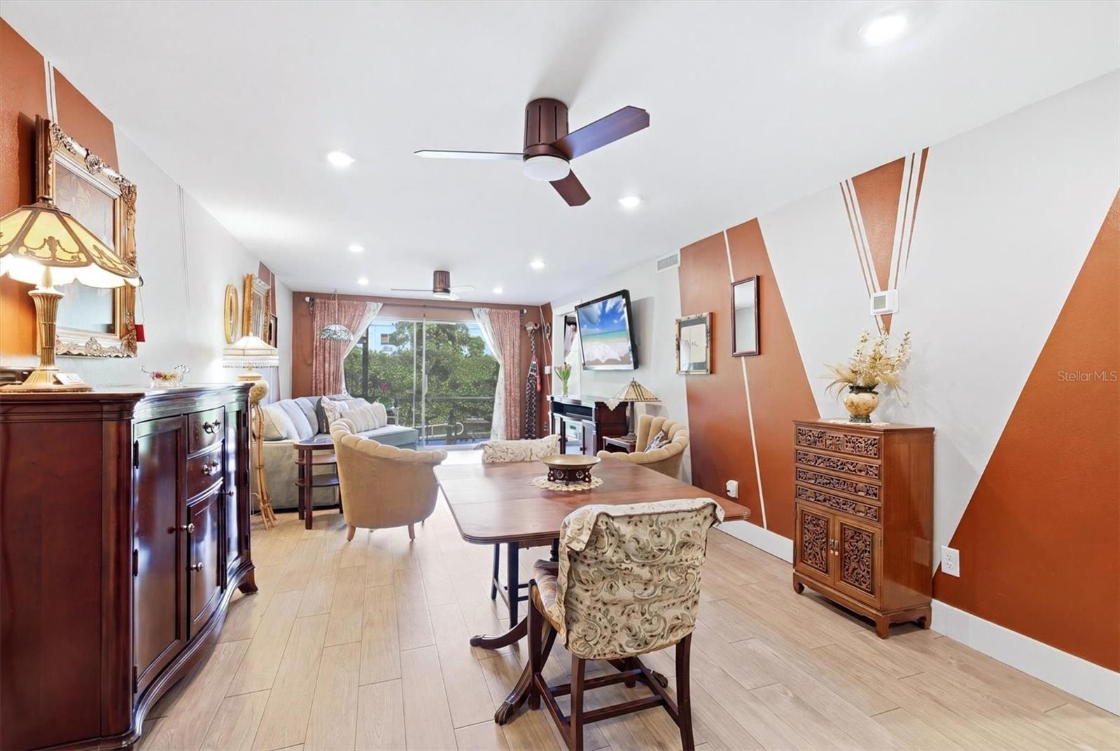 1650 PINE TREE LN #103, SARASOTA, FL, 34236