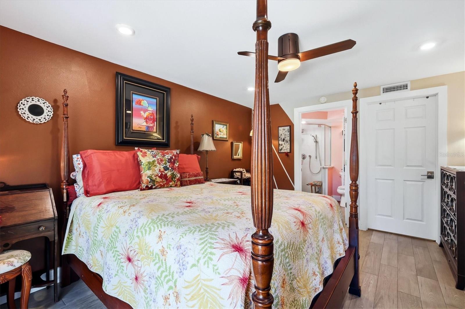 1650 PINE TREE LN #103, SARASOTA, FL, 34236