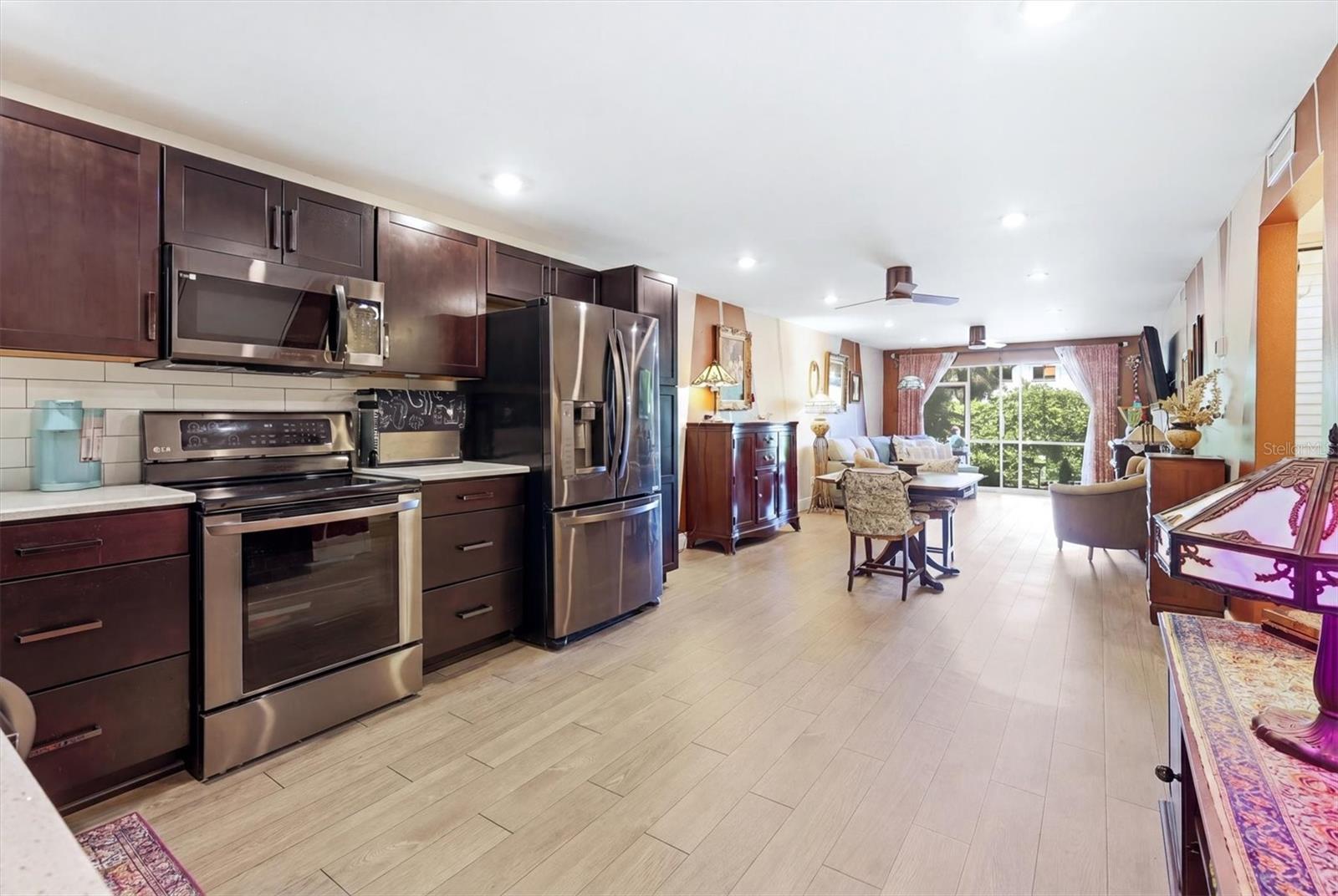1650 PINE TREE LN #103, SARASOTA, FL, 34236