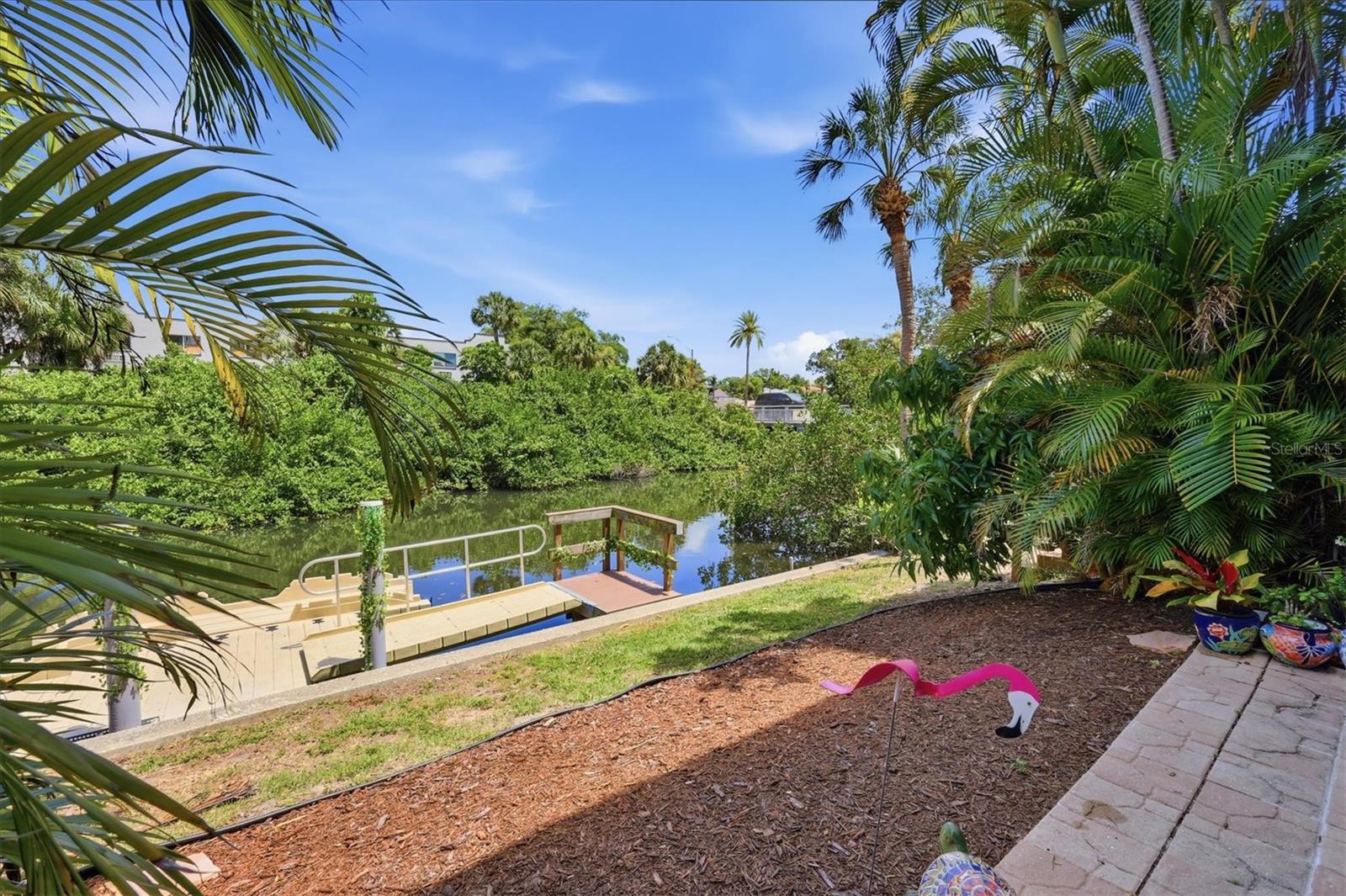 1650 PINE TREE LN #103, SARASOTA, FL, 34236