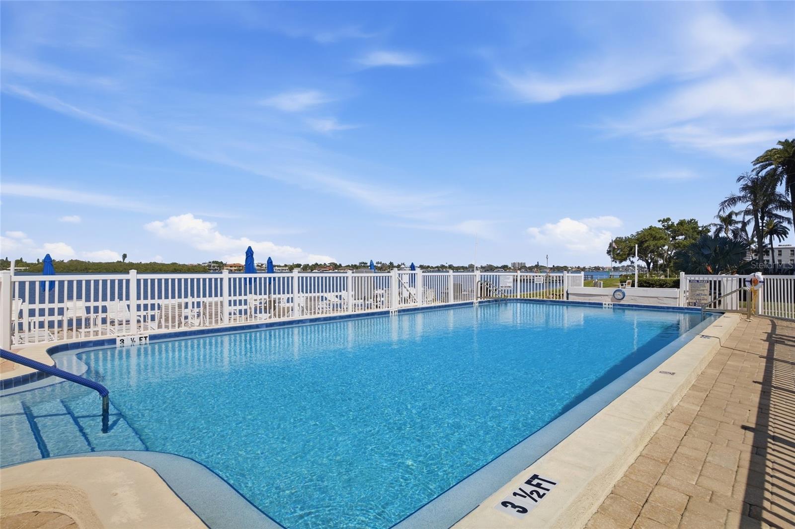 1819 SHORE DR S #103, SOUTH PASADENA, FL, 33707