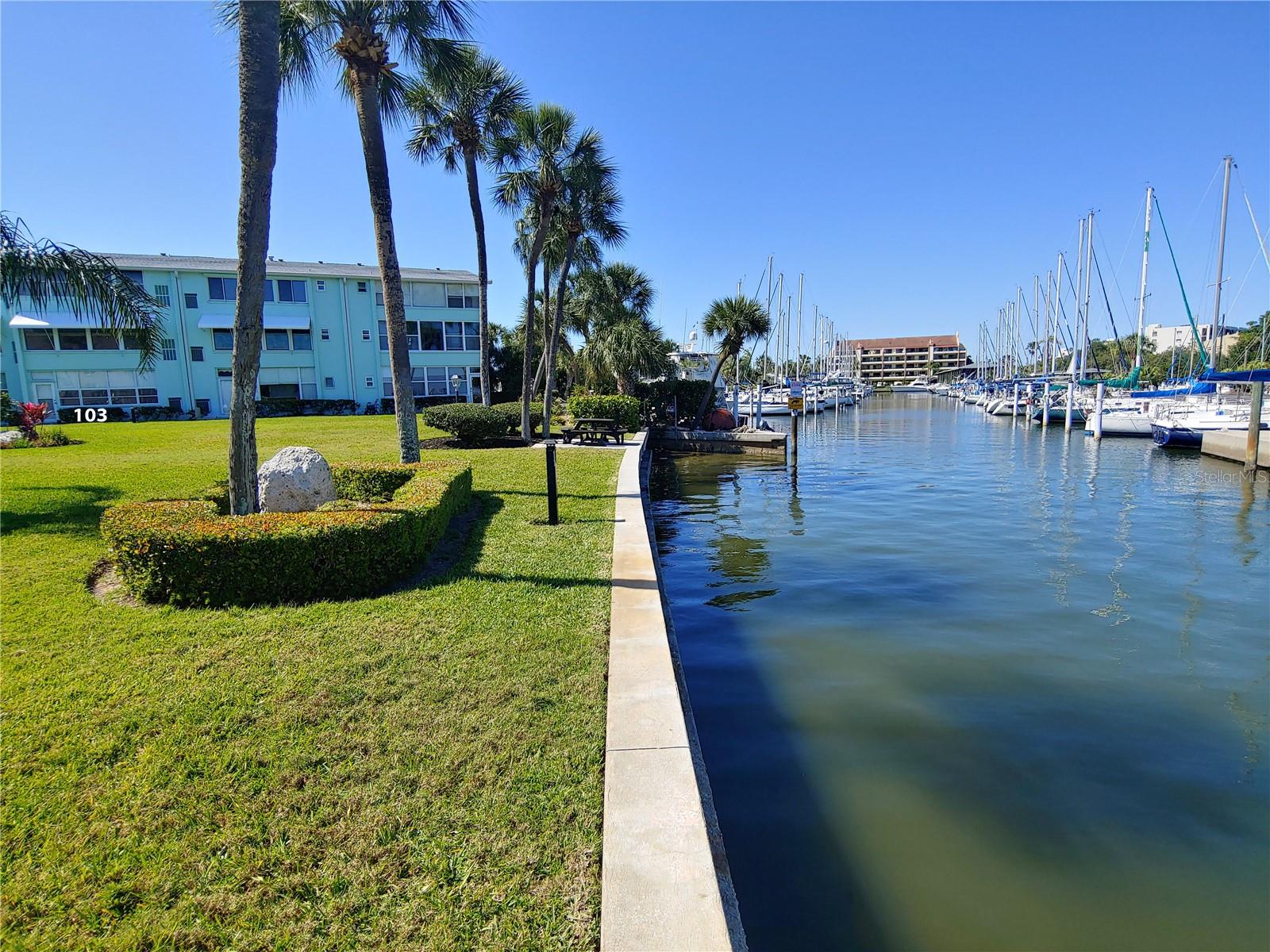 1819 SHORE DR S #103, SOUTH PASADENA, FL, 33707