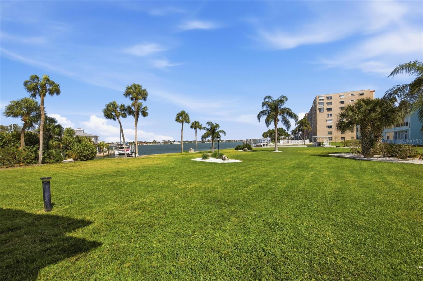 1819 SHORE DR S #103, SOUTH PASADENA, FL, 33707
