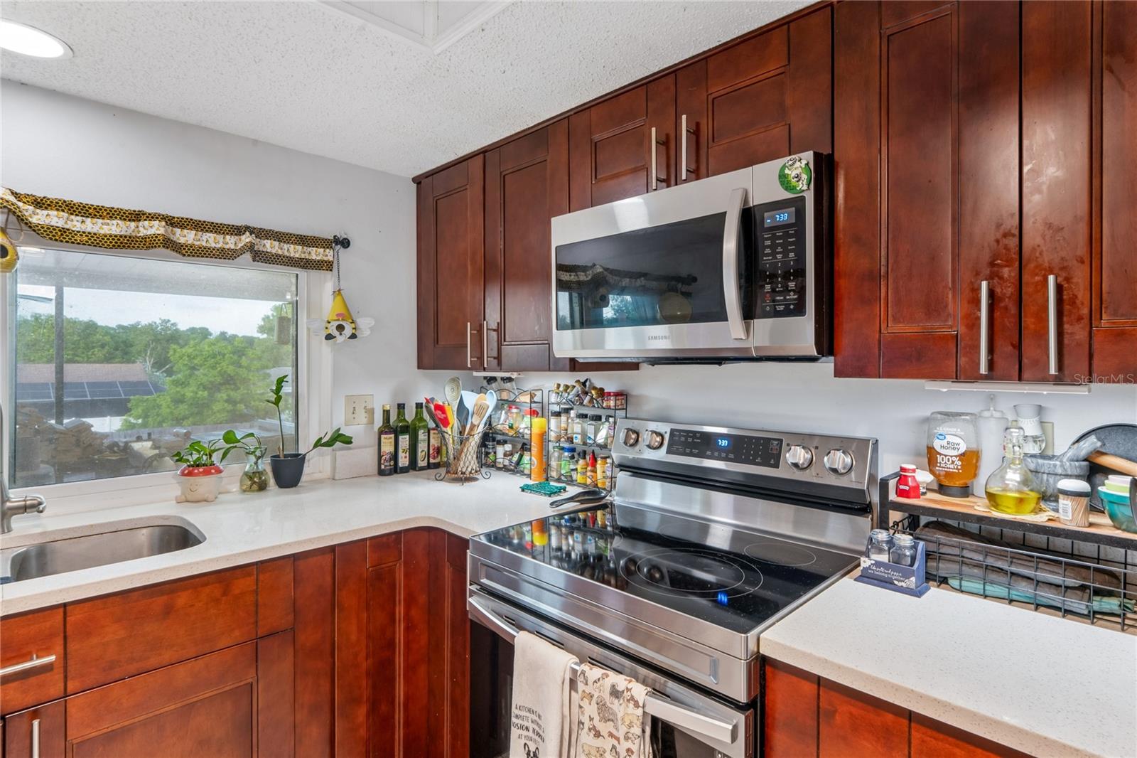 13100 WESTERN CIR, HUDSON, FL, 34667