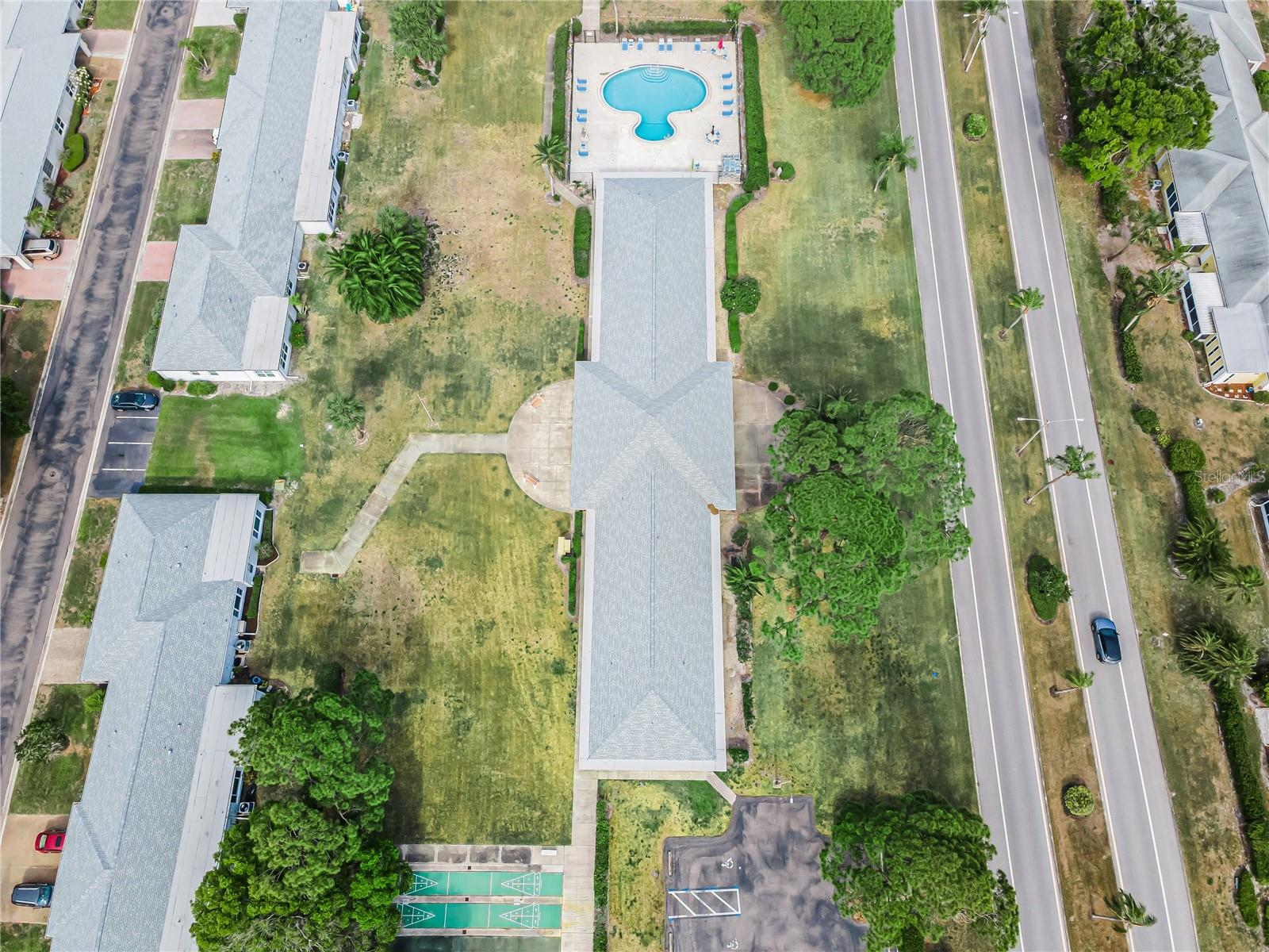 8082 ANNWOOD RD, SEMINOLE, FL, 33777