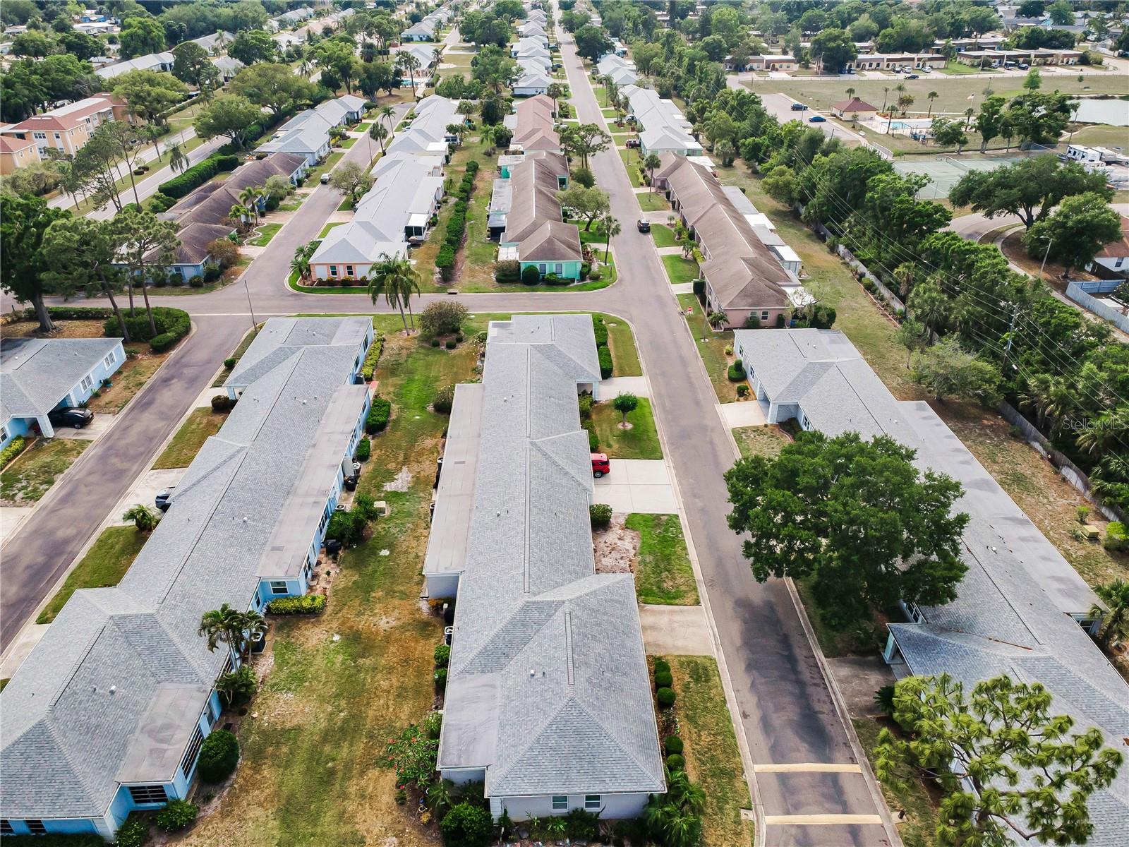 8082 ANNWOOD RD, SEMINOLE, FL, 33777