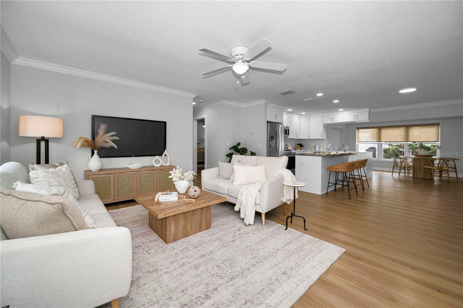 8082 ANNWOOD RD, SEMINOLE, FL, 33777