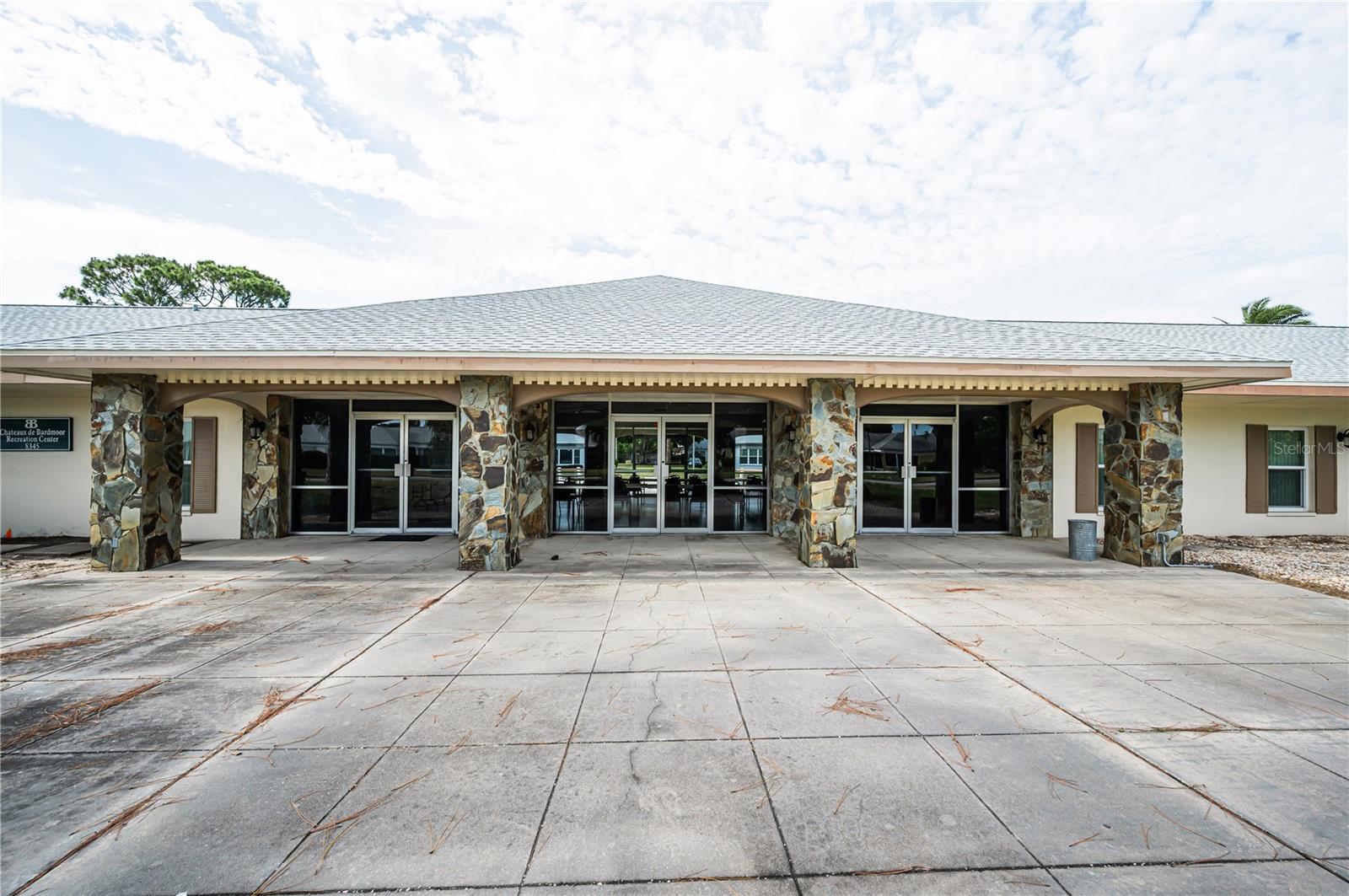 8082 ANNWOOD RD, SEMINOLE, FL, 33777