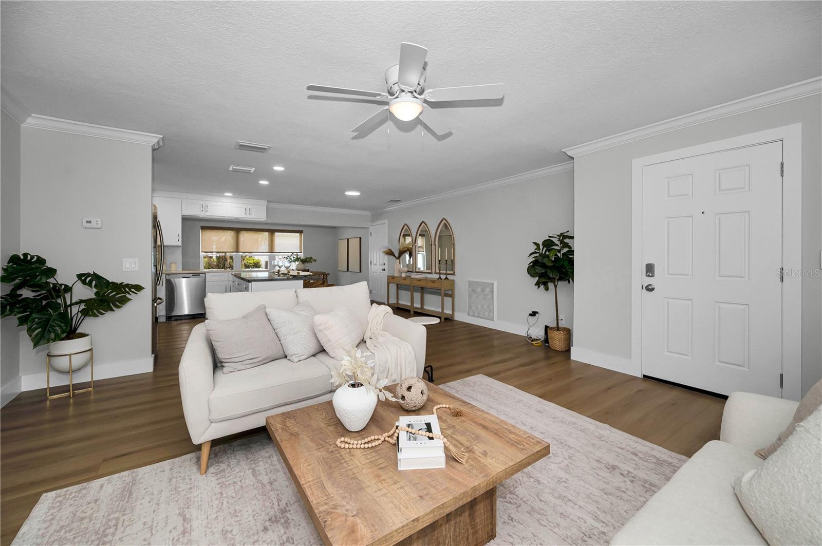 8082 ANNWOOD RD, SEMINOLE, FL, 33777