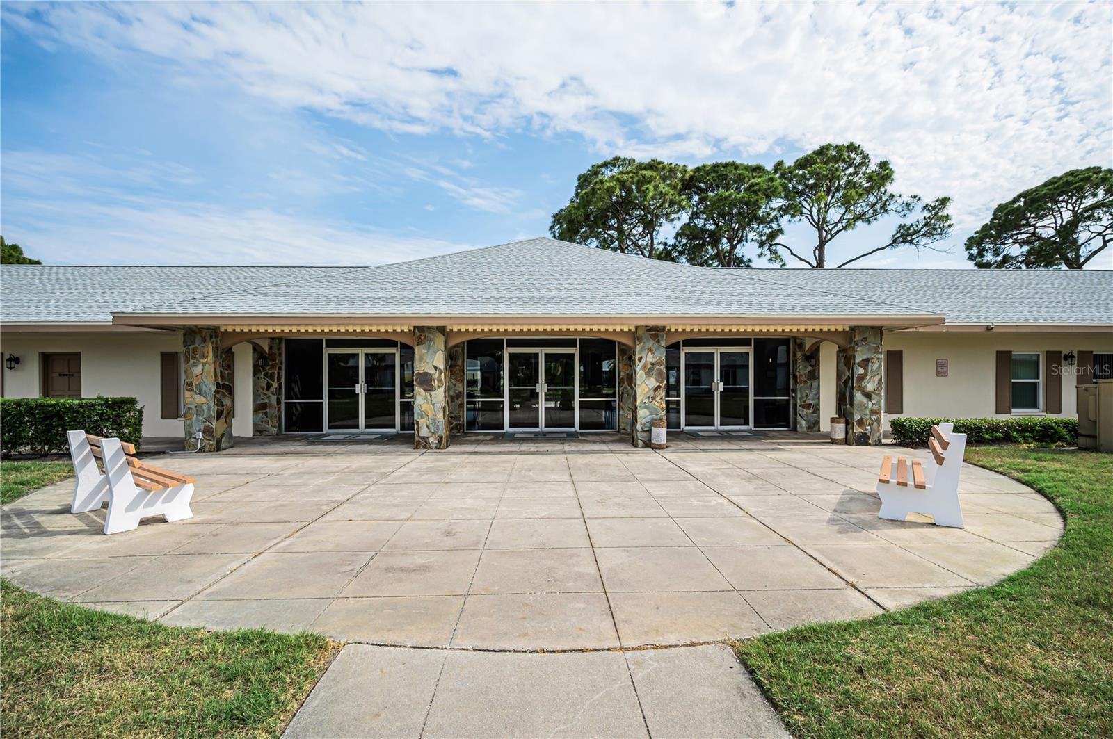 8082 ANNWOOD RD, SEMINOLE, FL, 33777