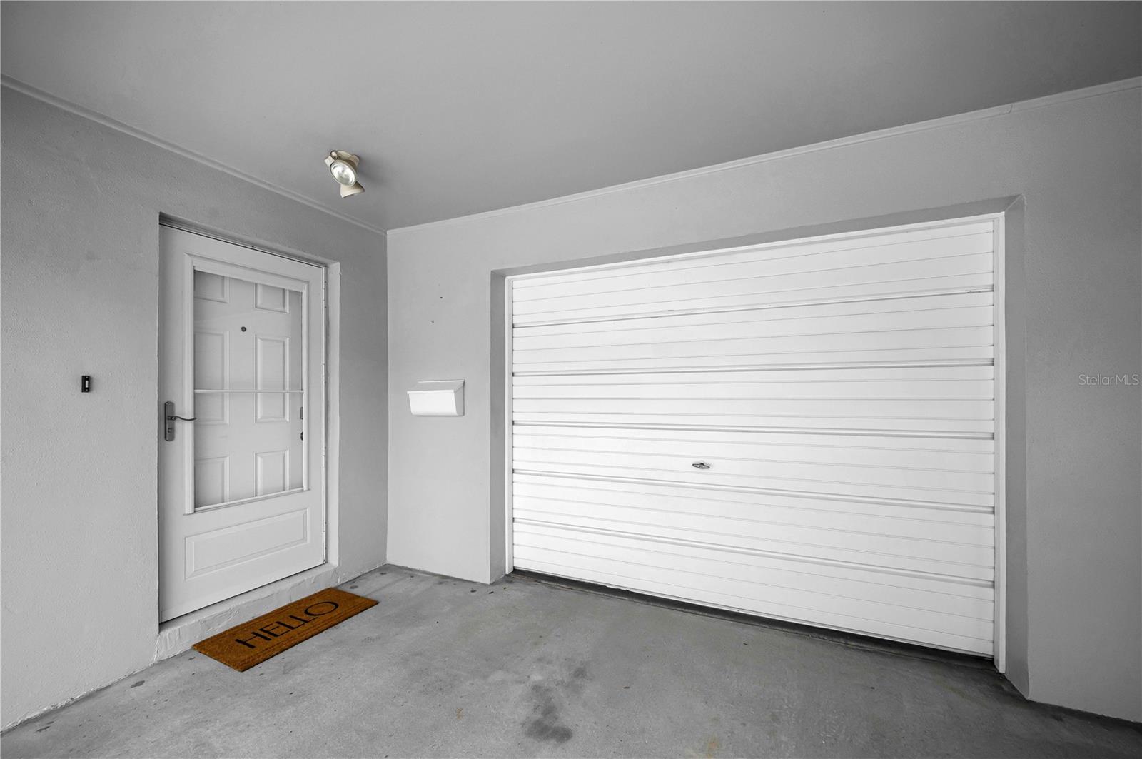 8082 ANNWOOD RD, SEMINOLE, FL, 33777