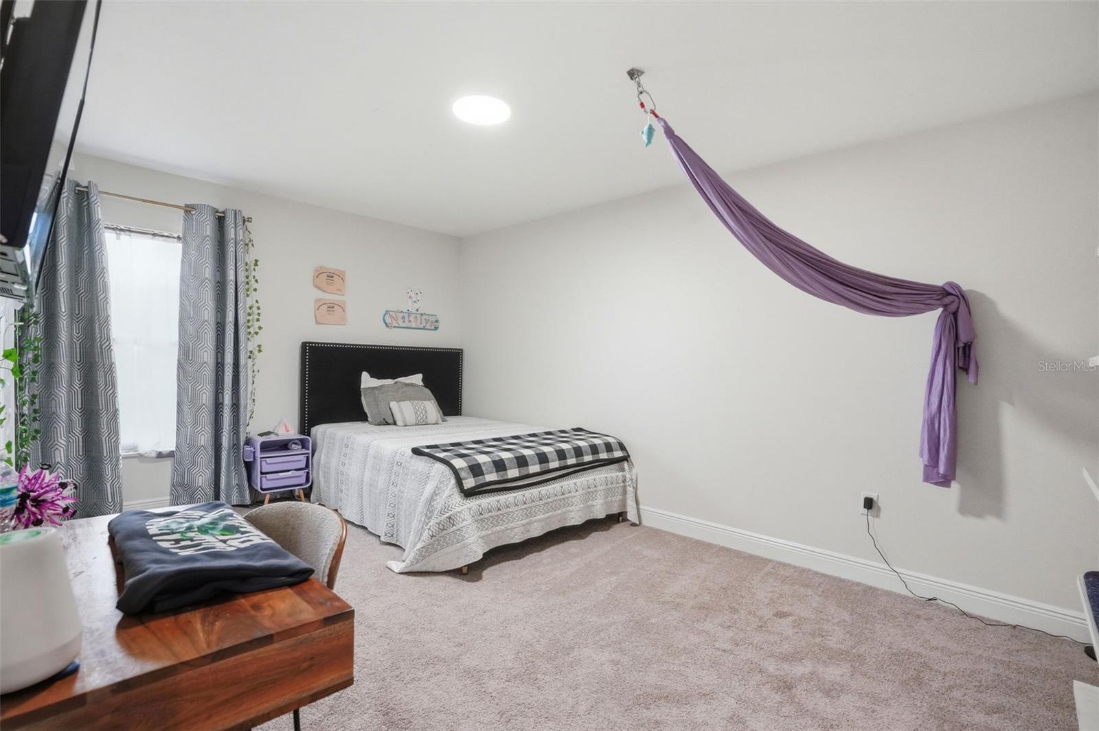 7279 BLACKBIRD AVE, WEEKI WACHEE, FL, 34613