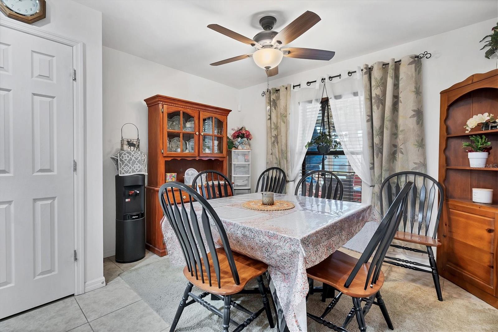 1826 SW TRAFALGAR PKWY, CAPE CORAL, FL, 33991