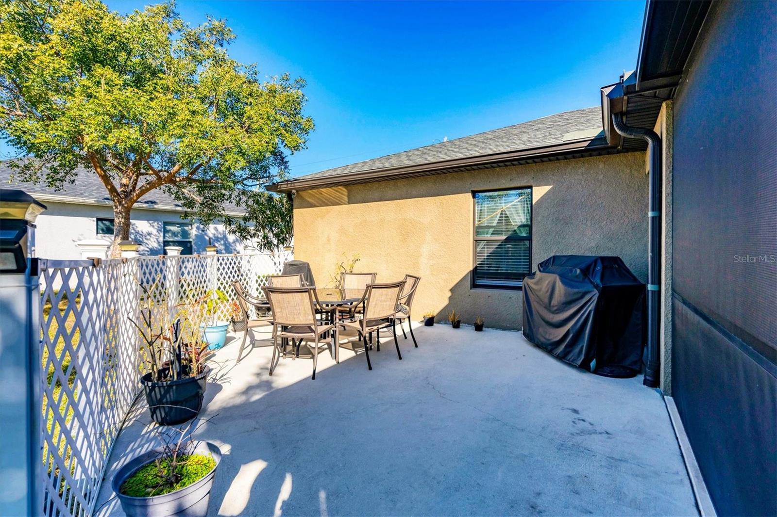 1826 SW TRAFALGAR PKWY, CAPE CORAL, FL, 33991