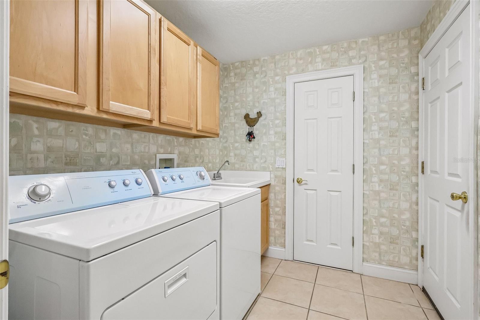 8525 BOWDEN WAY, WINDERMERE, FL, 34786