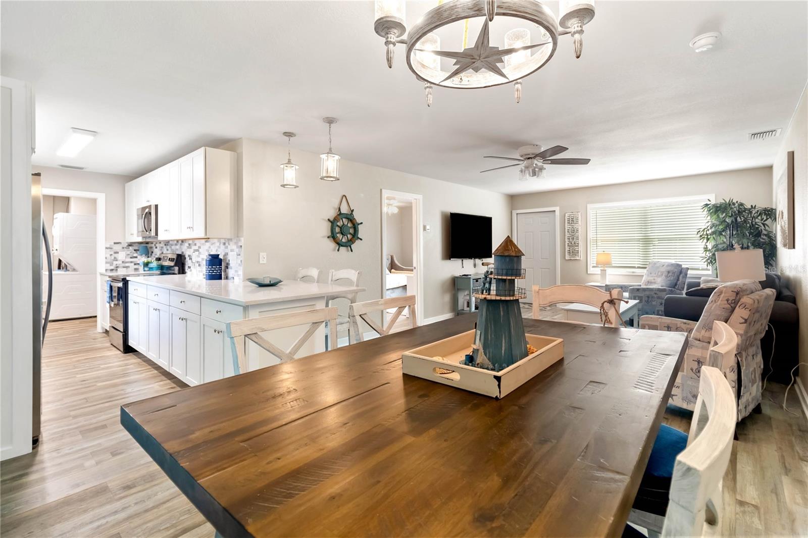 526 CONRAD RD, VENICE, FL, 34293