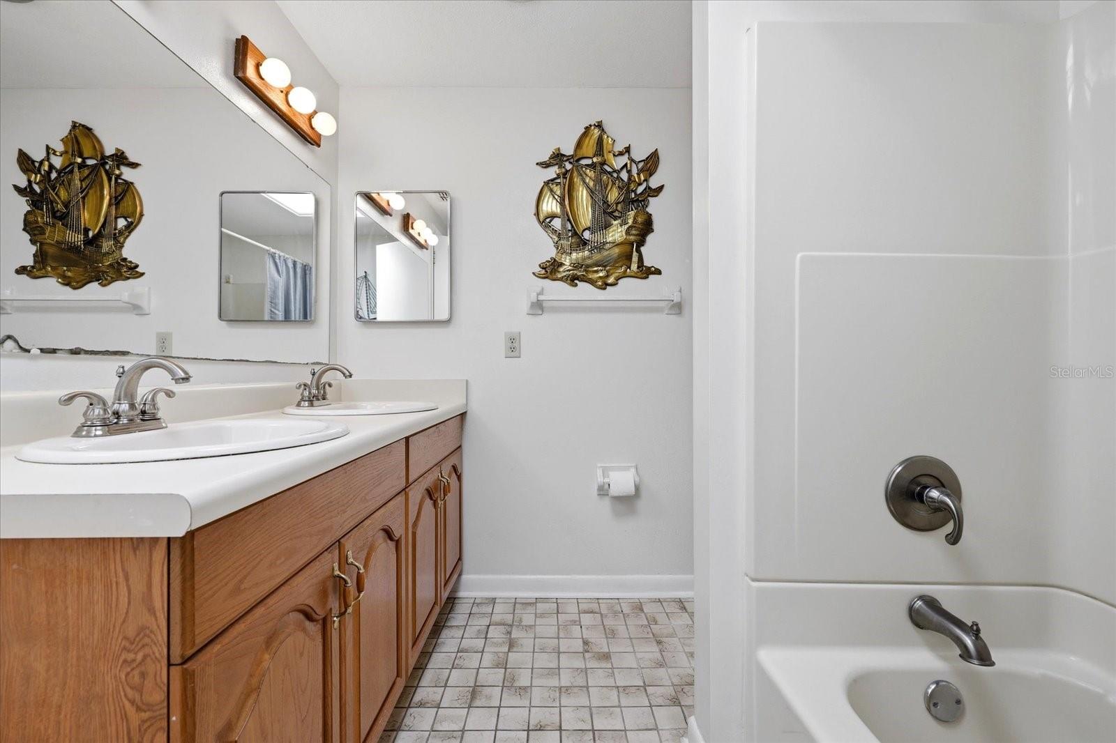7502 W JEAN ST, TAMPA, FL, 33615