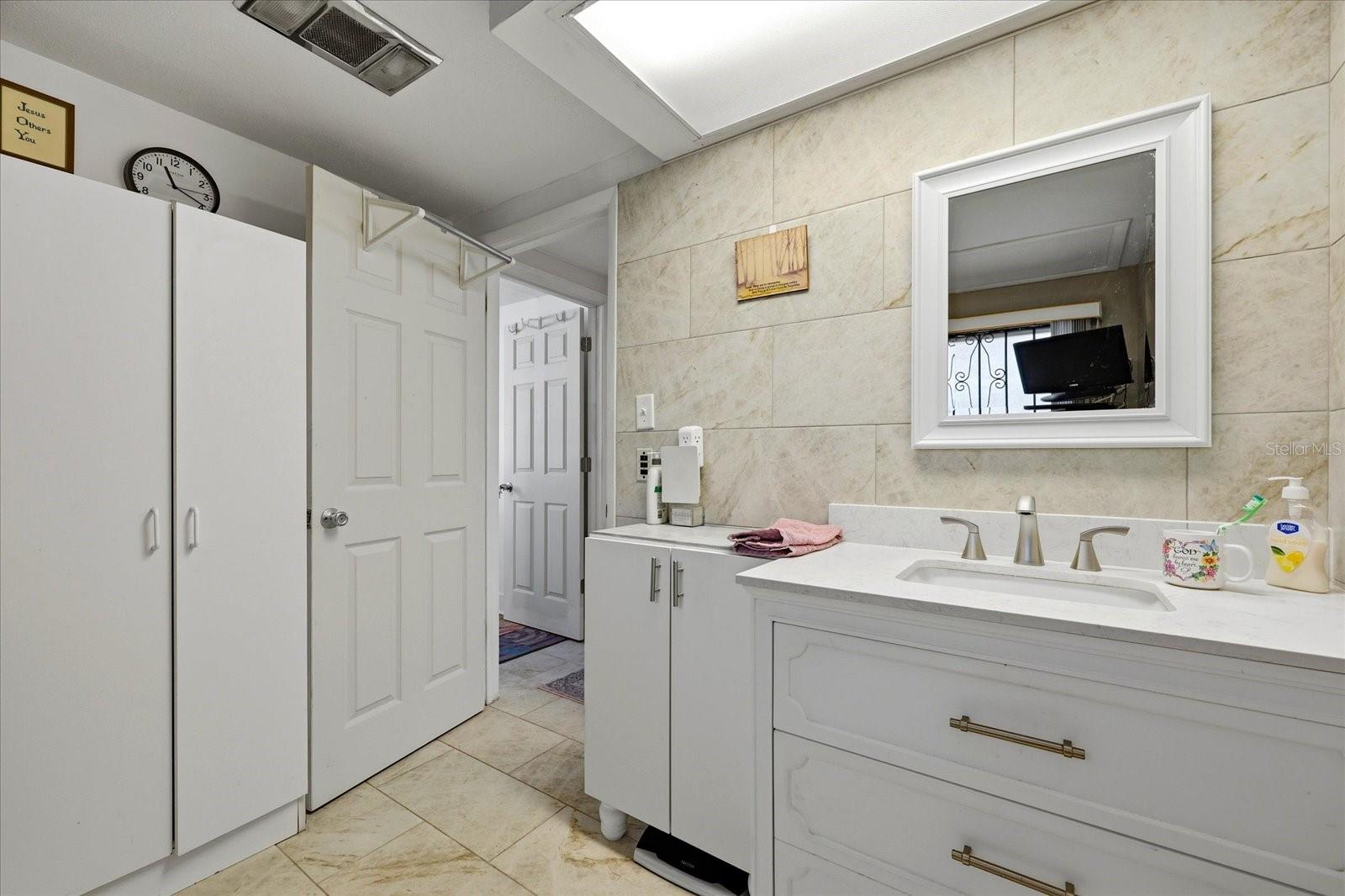 7502 W JEAN ST, TAMPA, FL, 33615