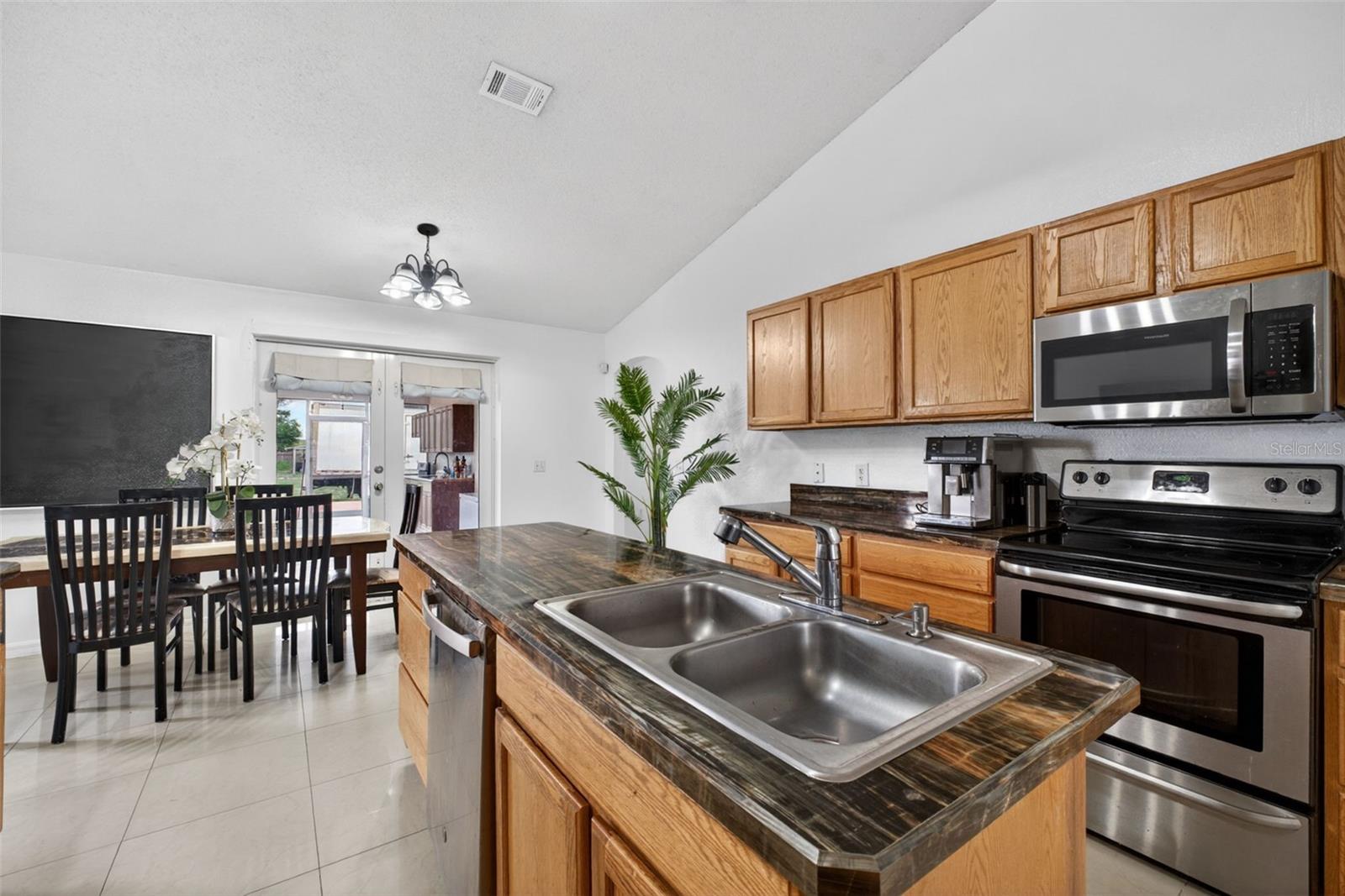 541 ADRIEL AVE, WINTER HAVEN, FL, 33880