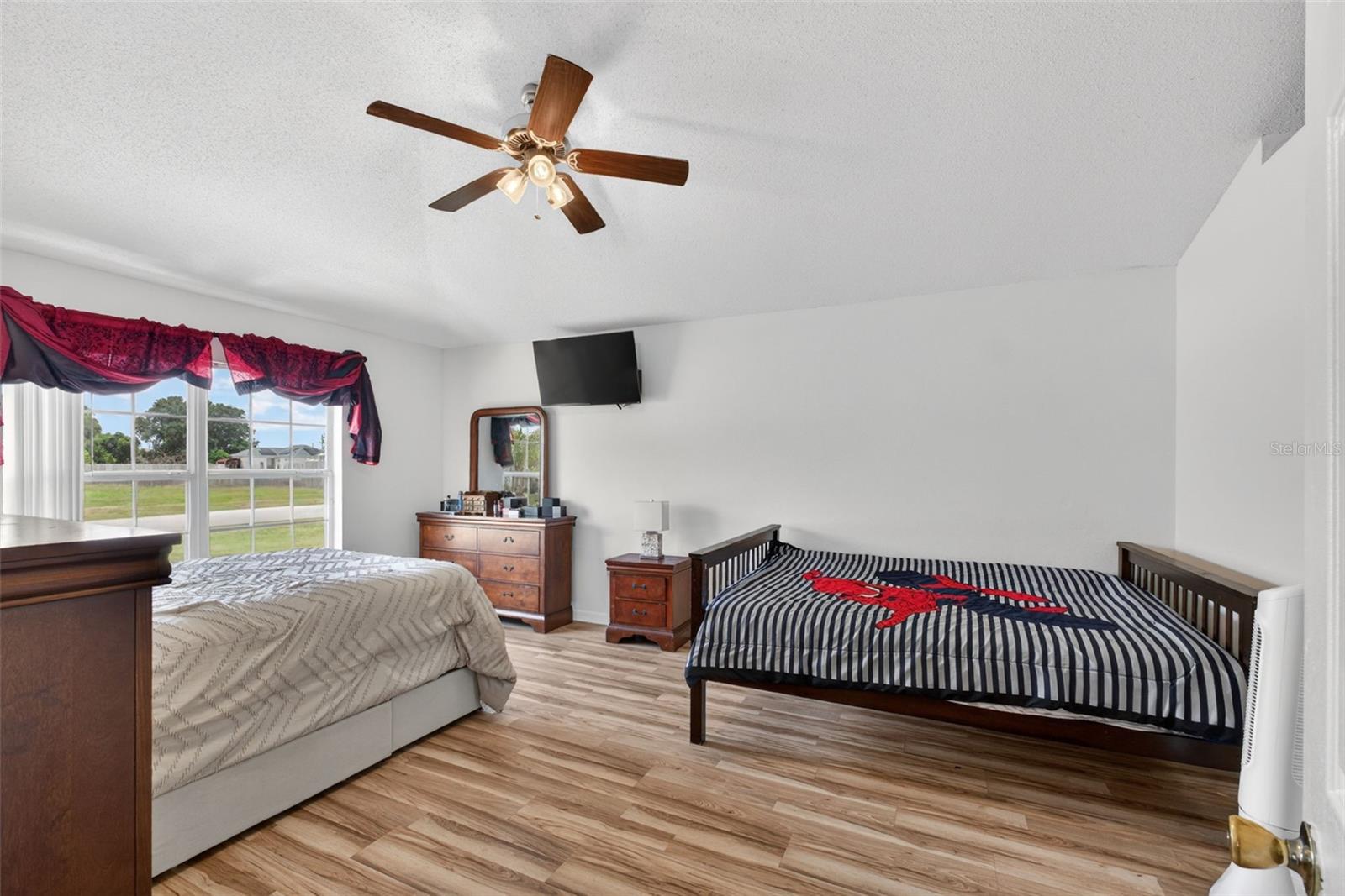 541 ADRIEL AVE, WINTER HAVEN, FL, 33880