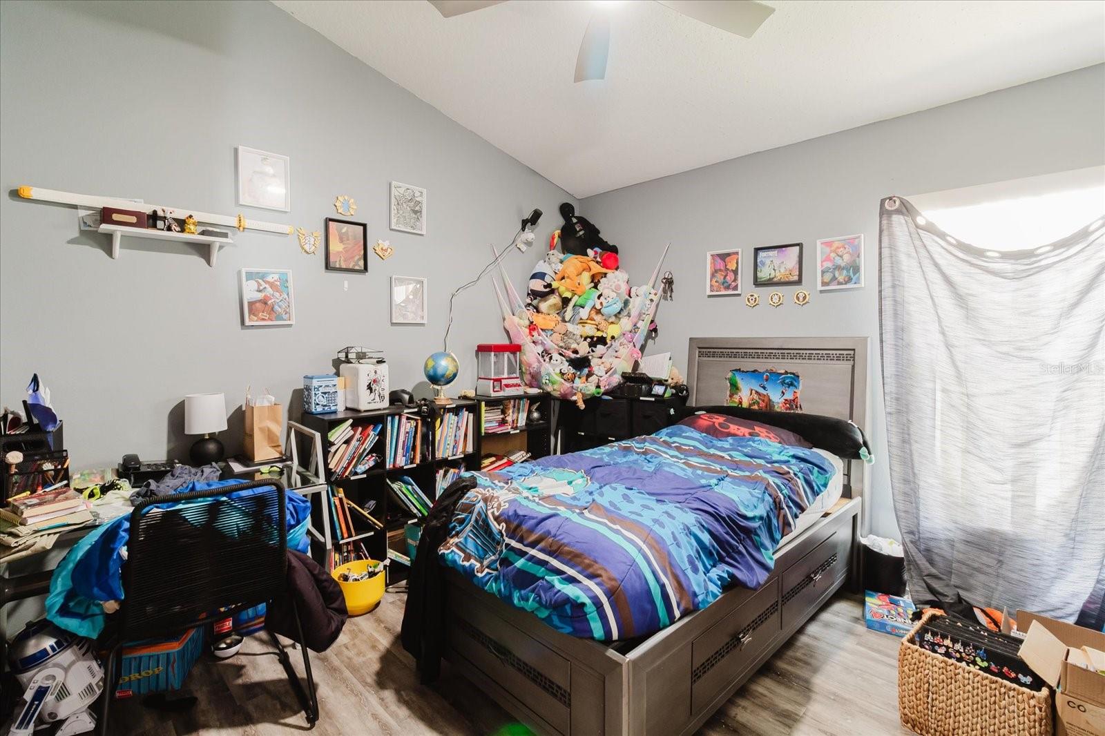 9817 WHITE BARN WAY, RIVERVIEW, FL, 33569