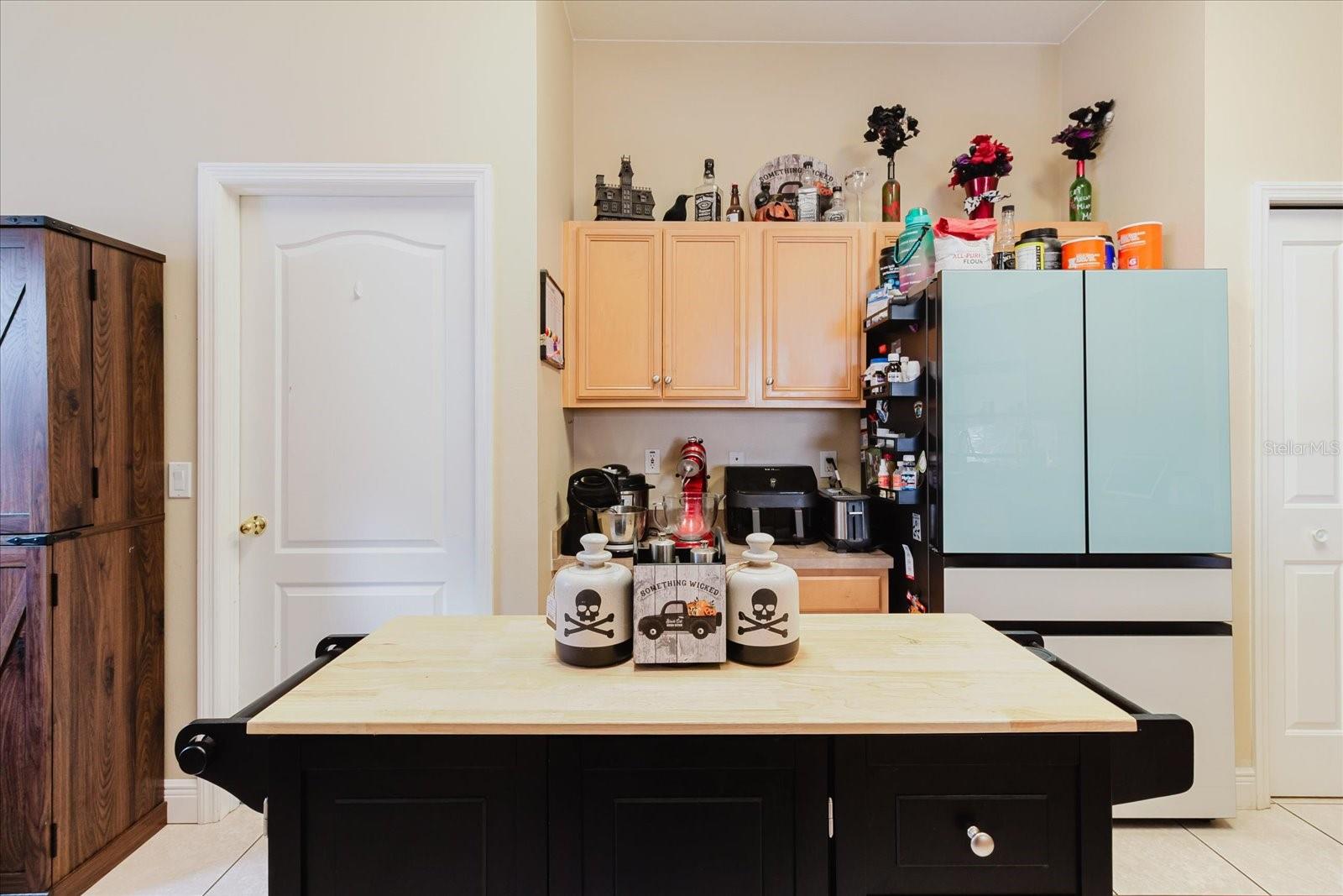 9817 WHITE BARN WAY, RIVERVIEW, FL, 33569