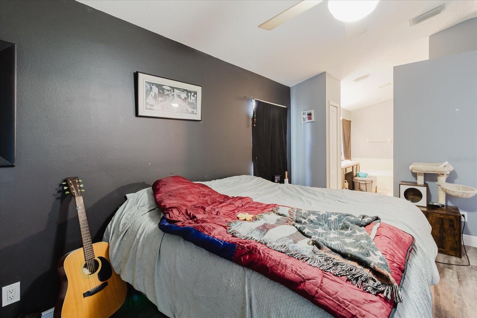 9817 WHITE BARN WAY, RIVERVIEW, FL, 33569