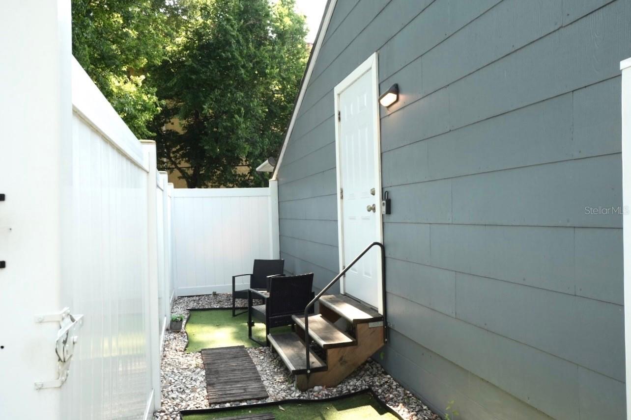 4405 N TAMPANIA AVE, TAMPA, FL, 33614