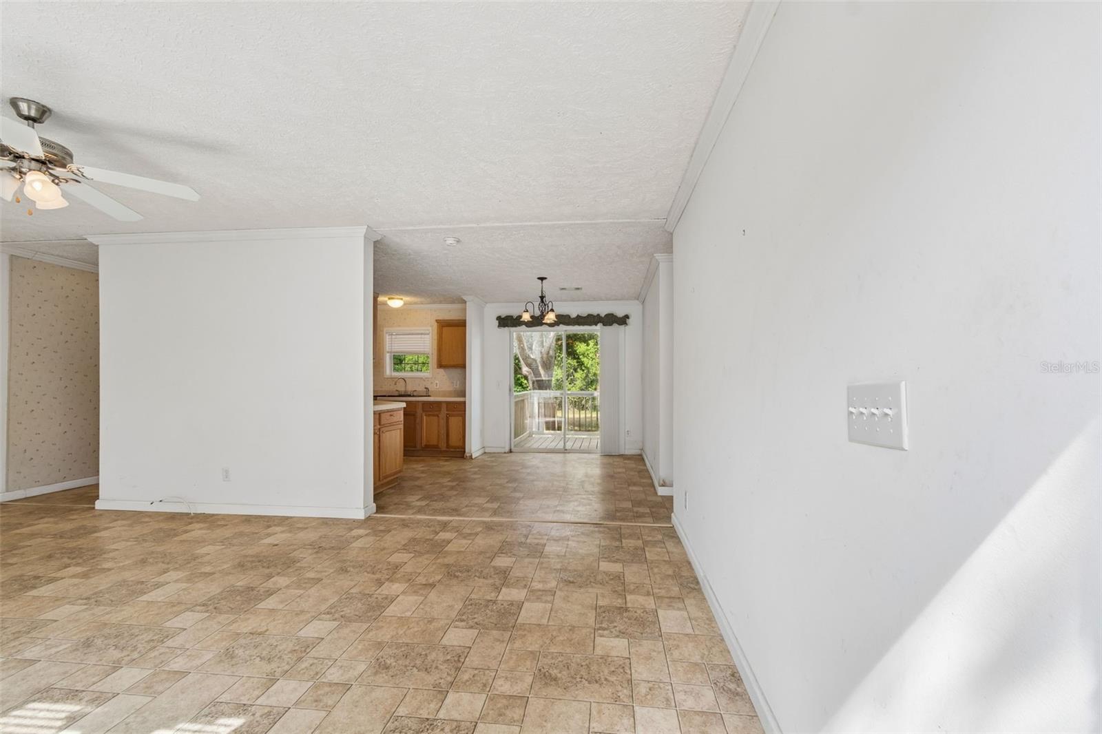 6735 RAVENWOOD ST, WESLEY CHAPEL, FL, 33544