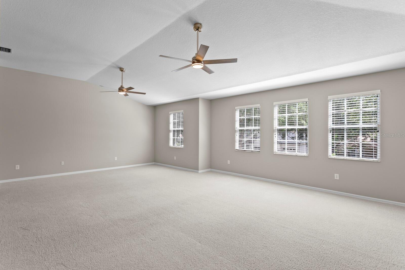 10235 ESTUARY DR, TAMPA, FL, 33647