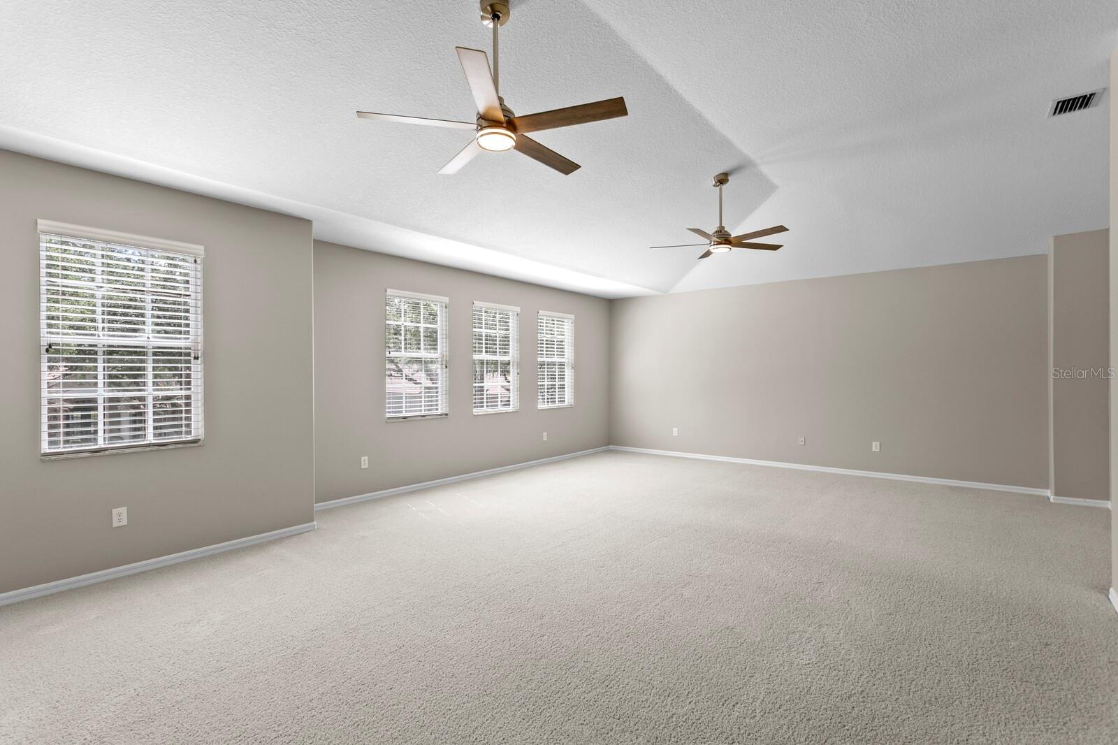 10235 ESTUARY DR, TAMPA, FL, 33647