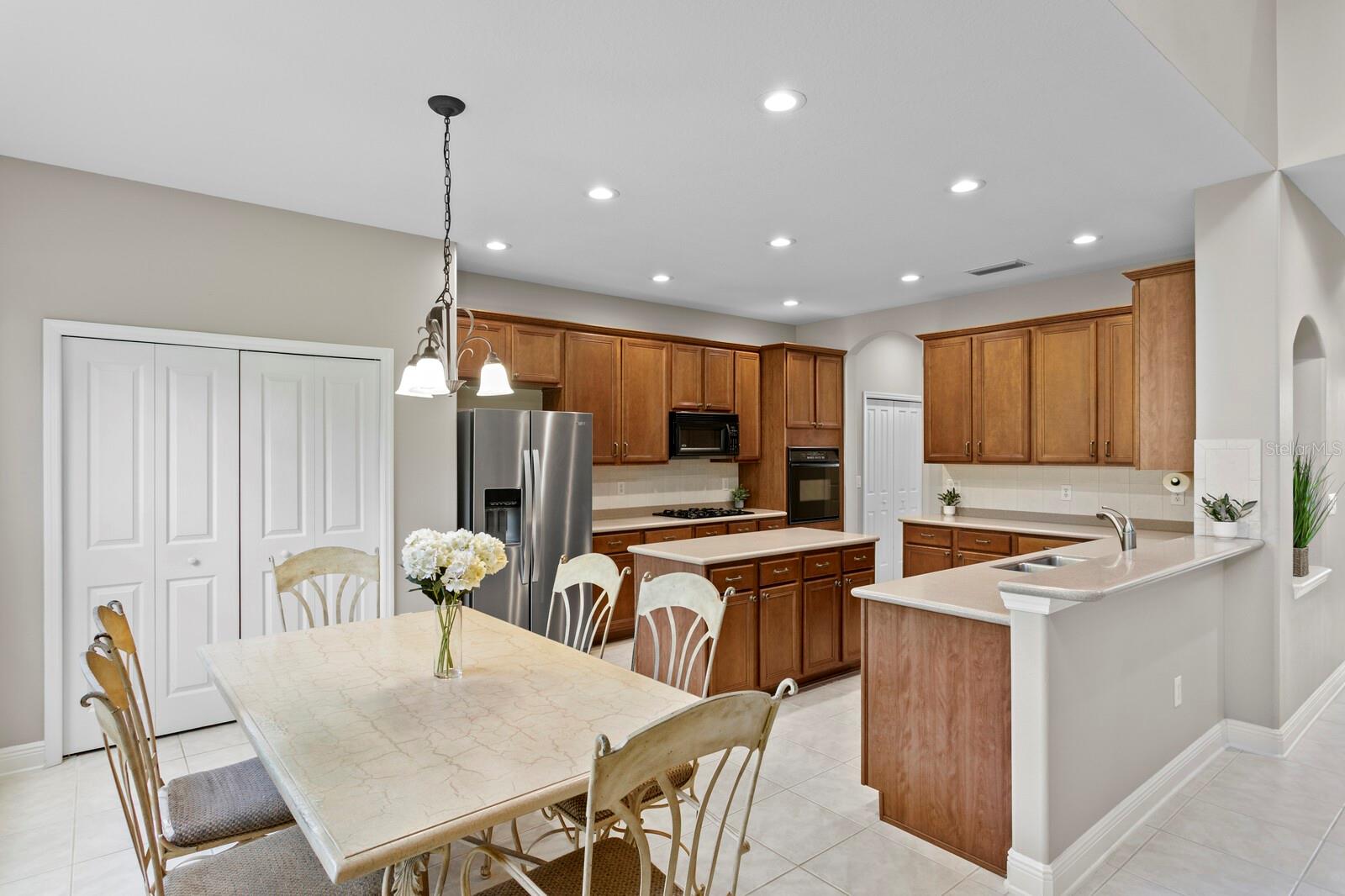 10235 ESTUARY DR, TAMPA, FL, 33647