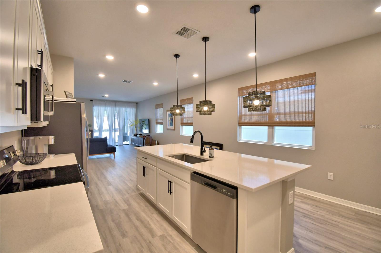 868 BLUE CREEK DR, HAINES CITY, FL, 33844