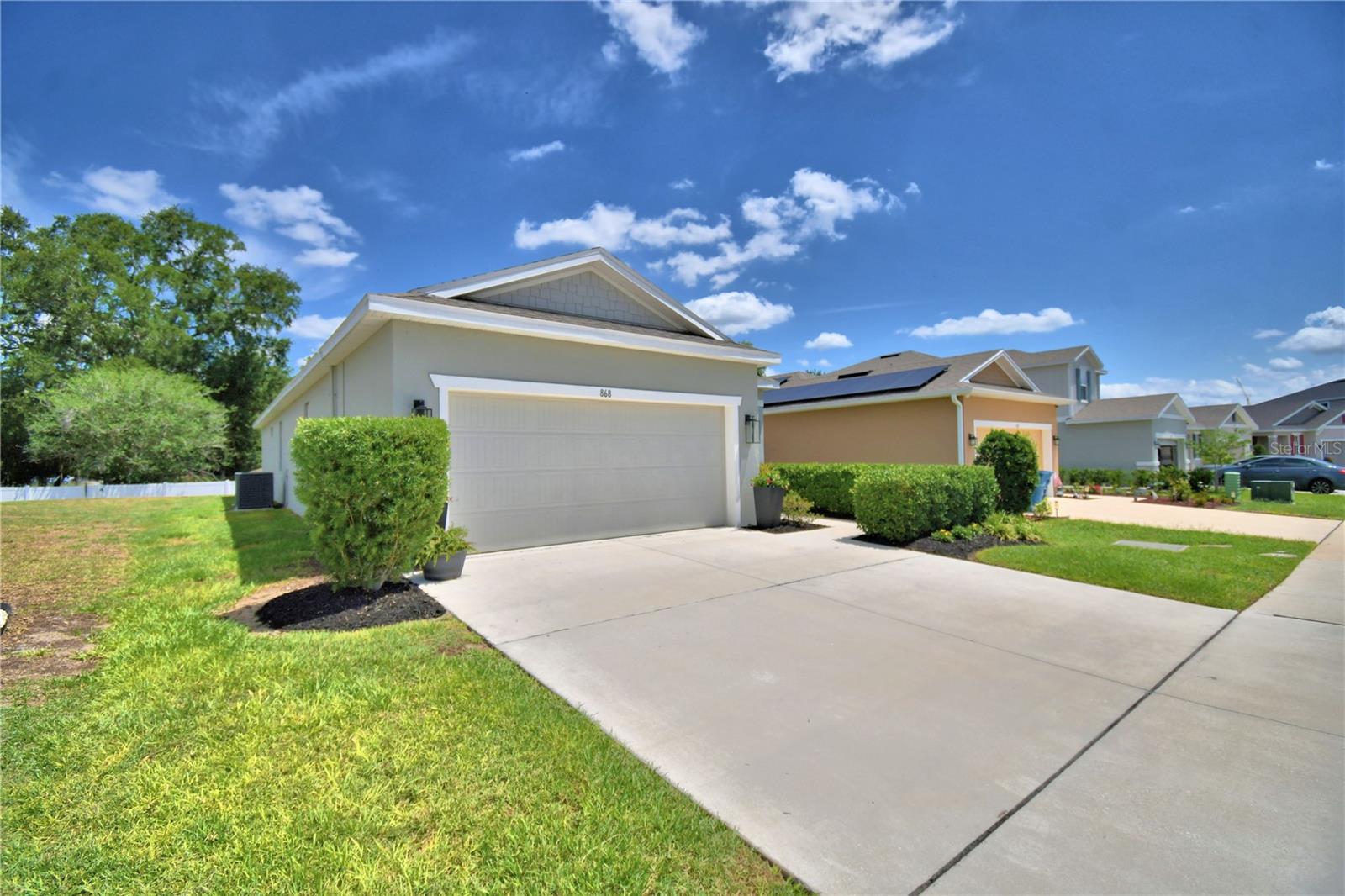 868 BLUE CREEK DR, HAINES CITY, FL, 33844
