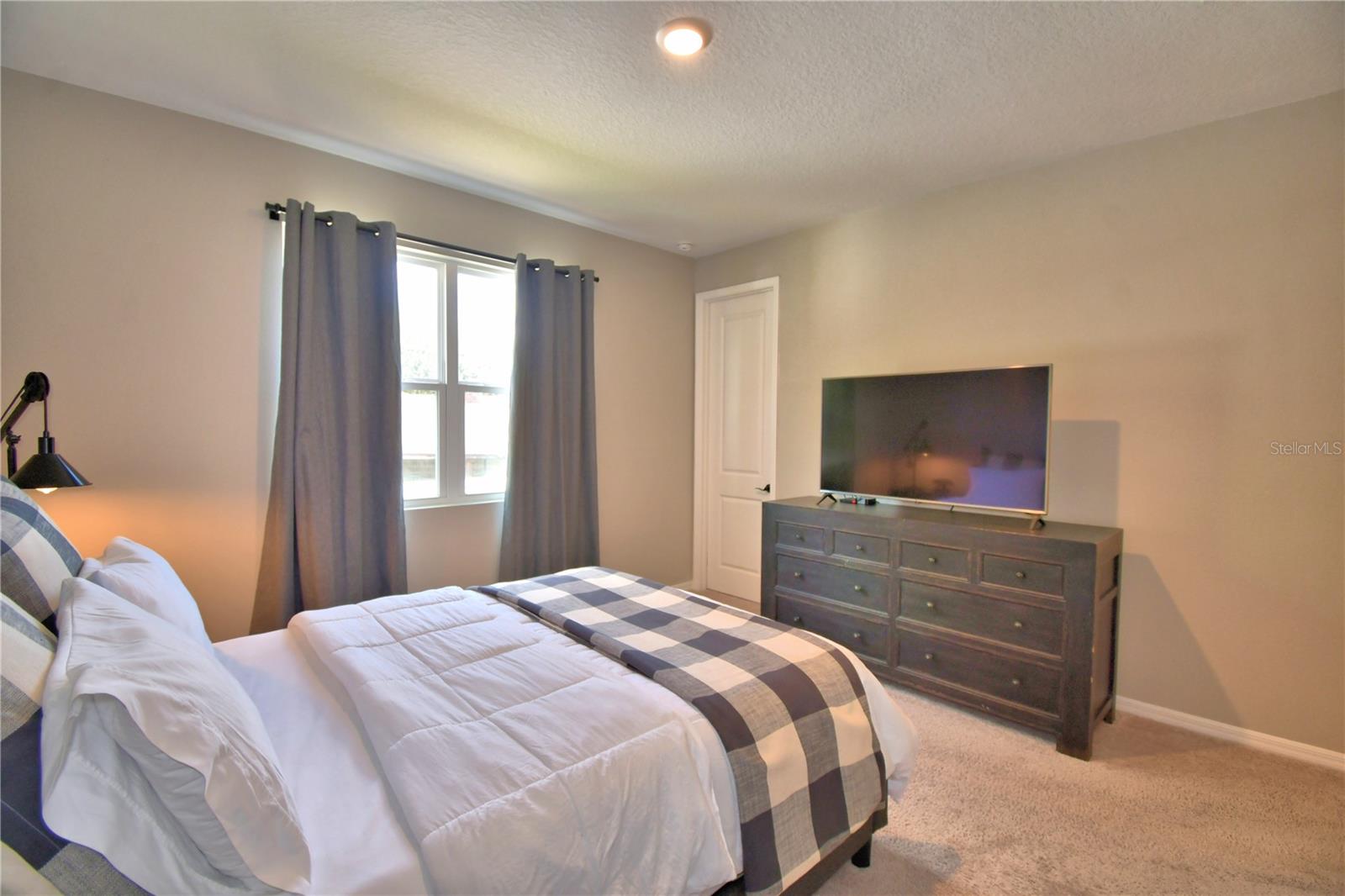 868 BLUE CREEK DR, HAINES CITY, FL, 33844