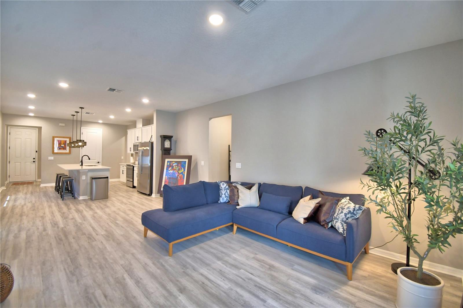 868 BLUE CREEK DR, HAINES CITY, FL, 33844