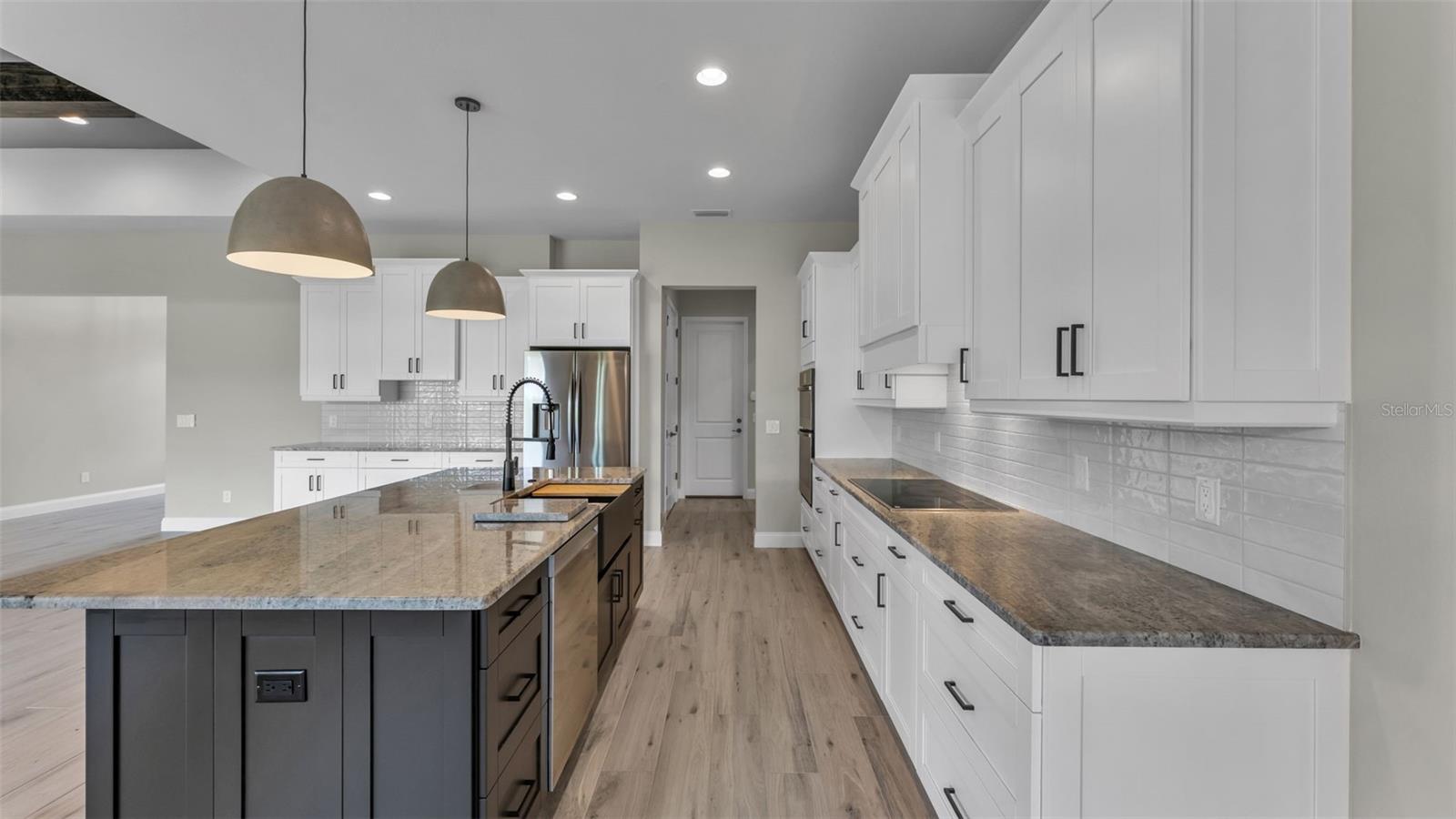 6827 LAKELAND HIGHLANDS RD, LAKELAND, FL, 33813