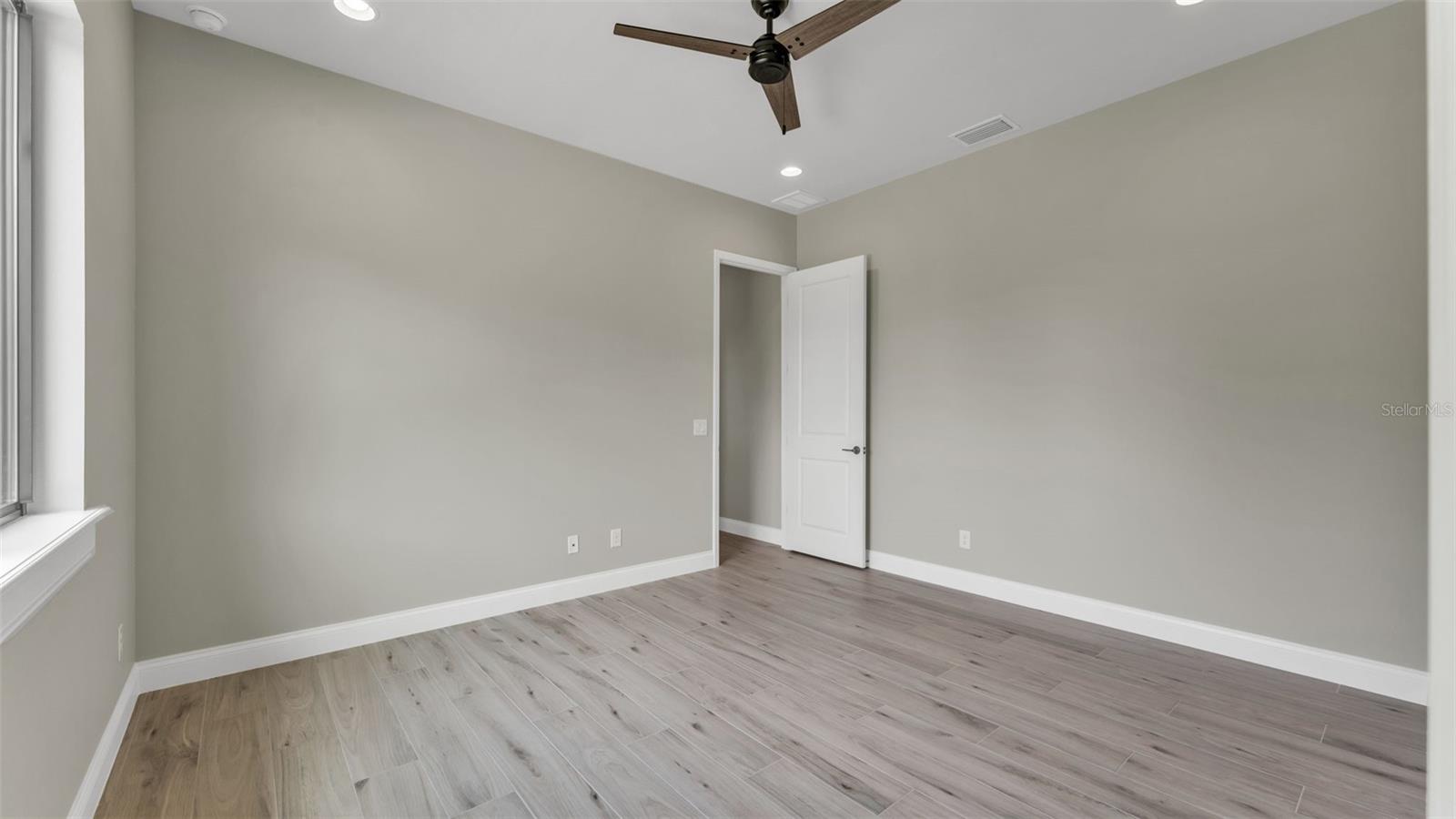 6827 LAKELAND HIGHLANDS RD, LAKELAND, FL, 33813
