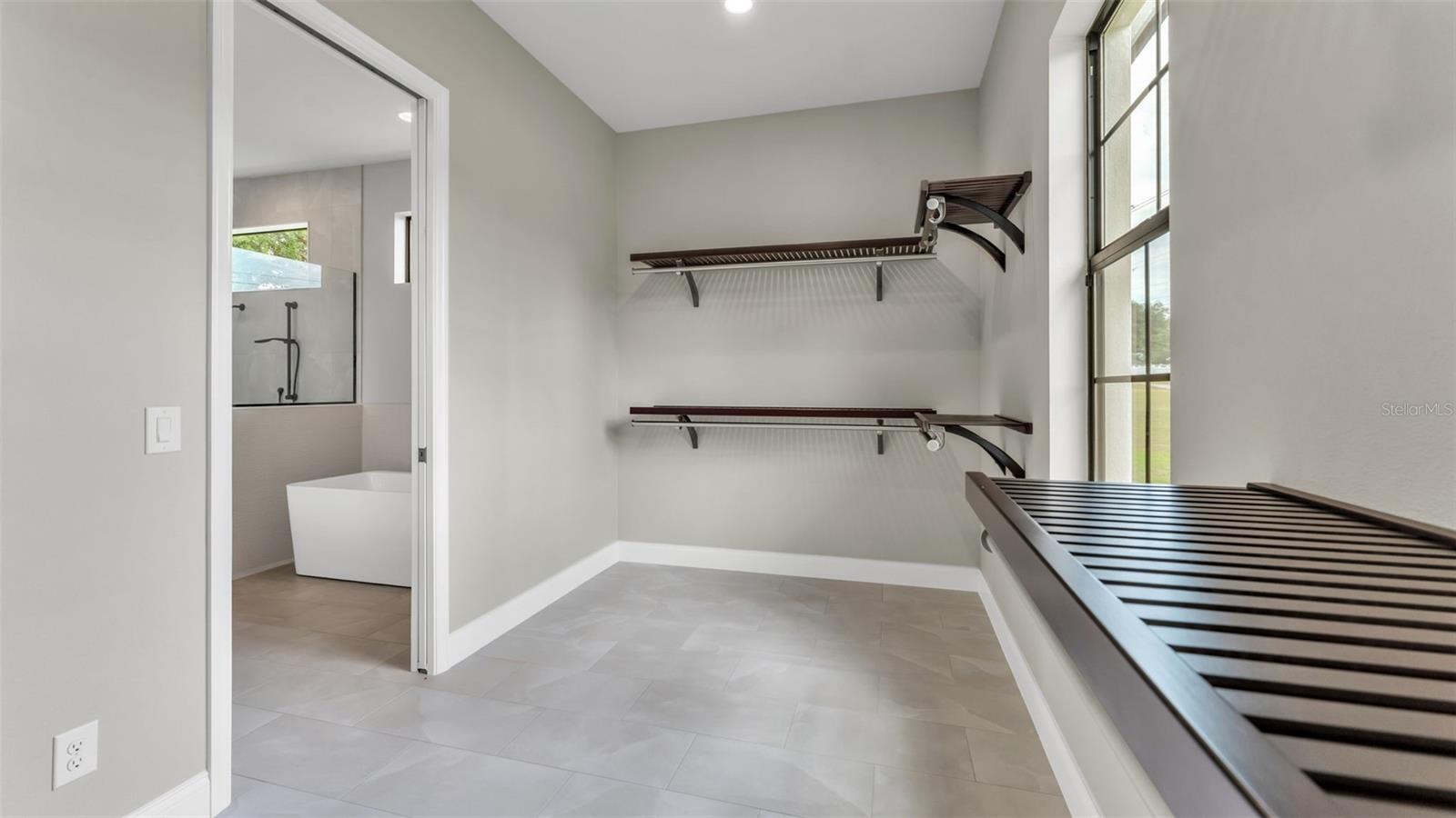 6827 LAKELAND HIGHLANDS RD, LAKELAND, FL, 33813