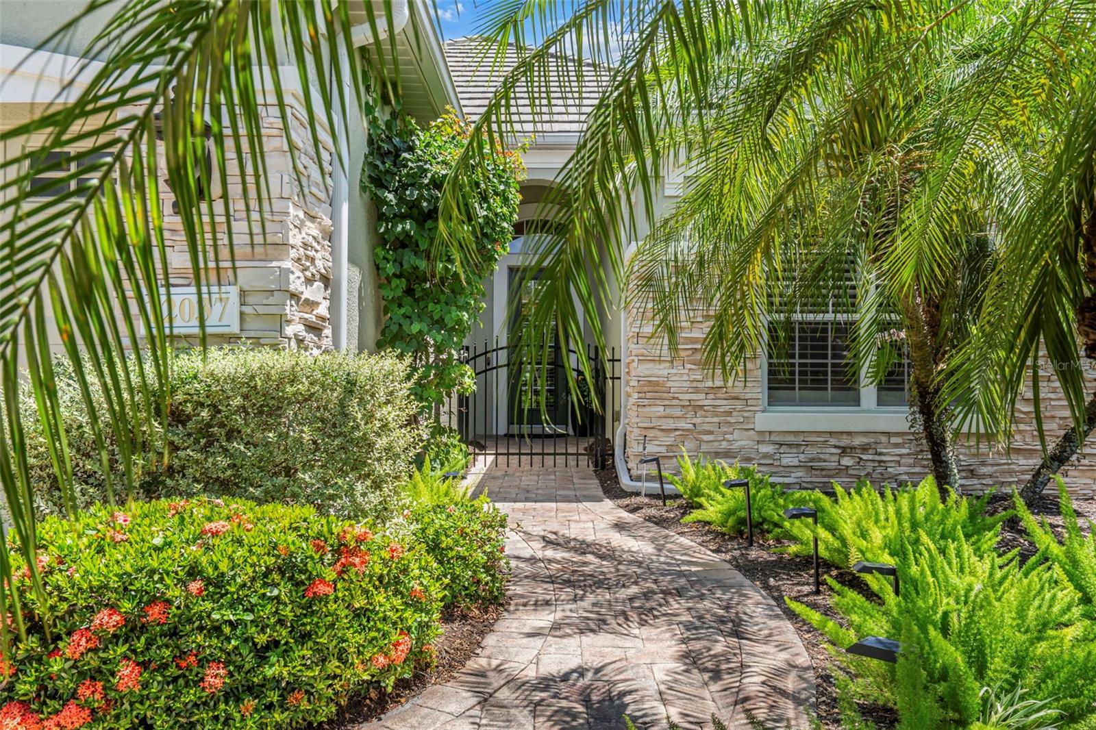 12037 THORNHILL CT, LAKEWOOD RANCH, FL, 34202