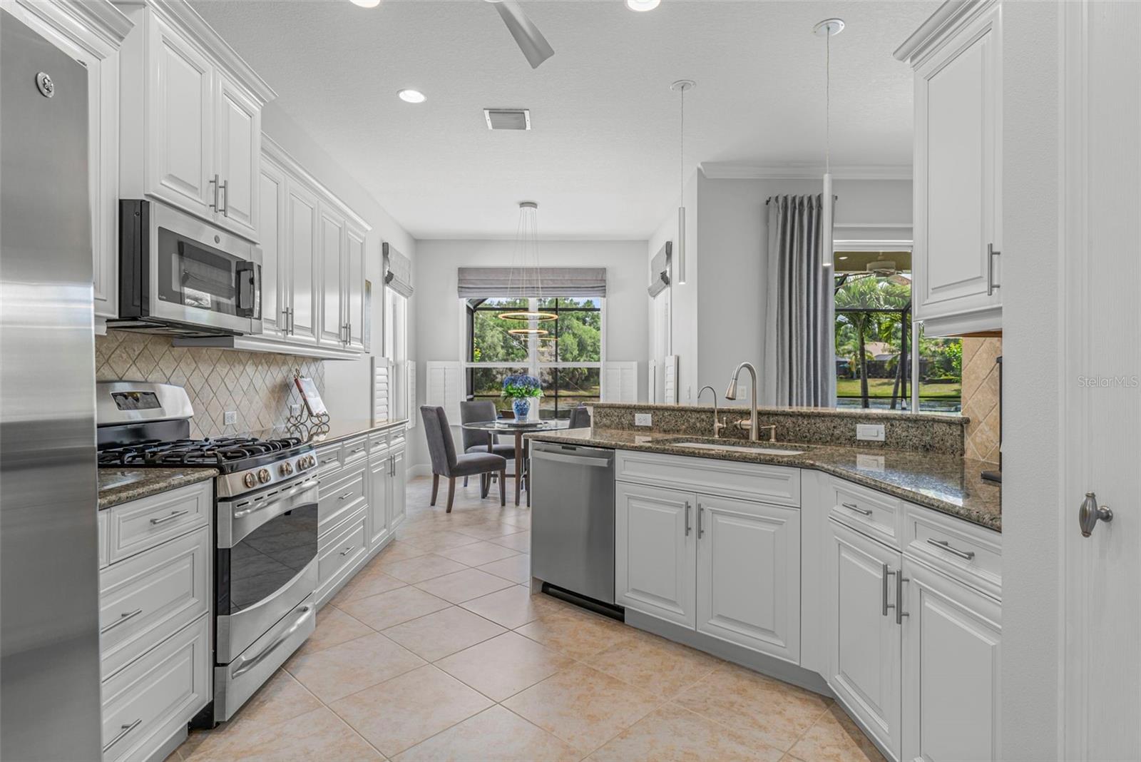12037 THORNHILL CT, LAKEWOOD RANCH, FL, 34202