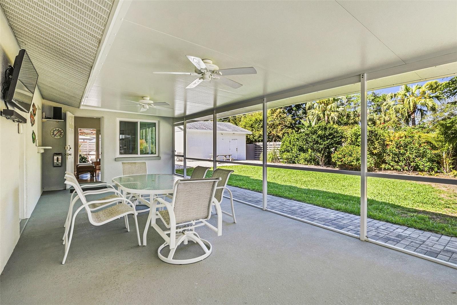 2747 JEFFERSON CIR, SARASOTA, FL, 34239