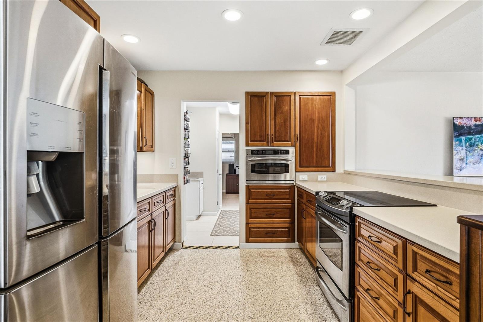 2747 JEFFERSON CIR, SARASOTA, FL, 34239