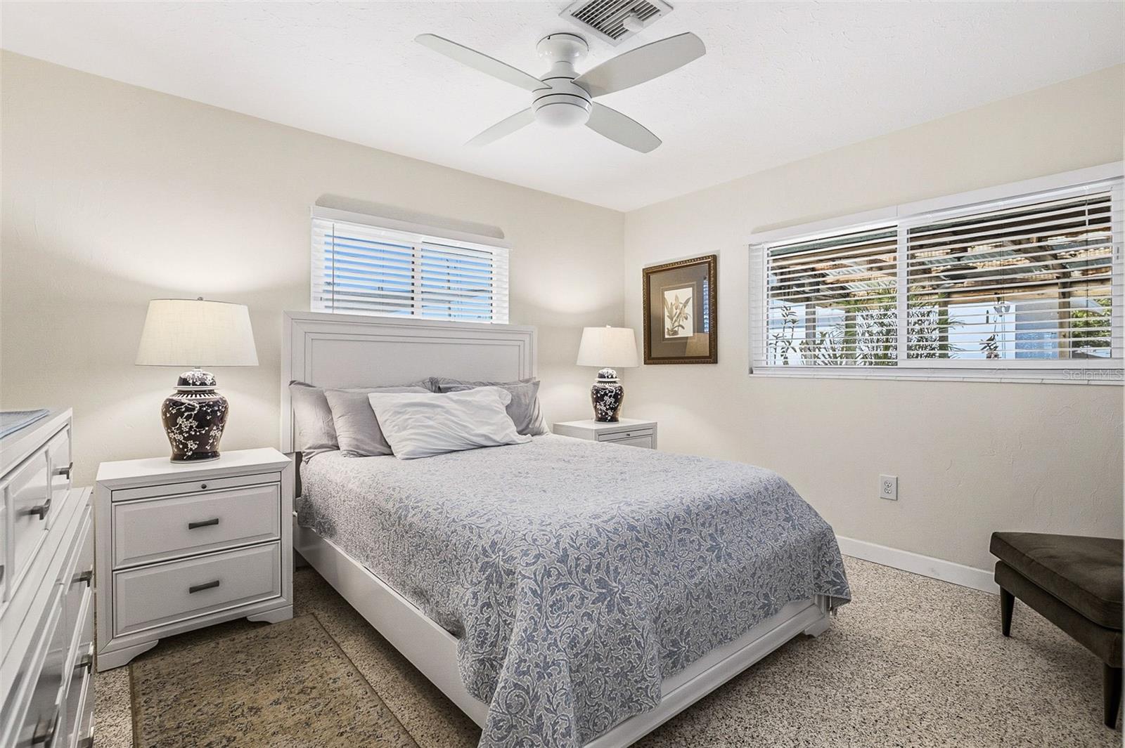 2747 JEFFERSON CIR, SARASOTA, FL, 34239