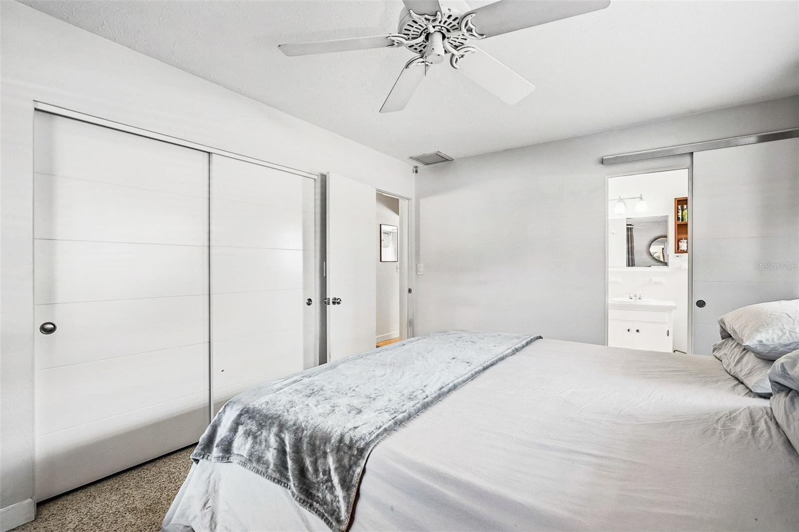 2747 JEFFERSON CIR, SARASOTA, FL, 34239